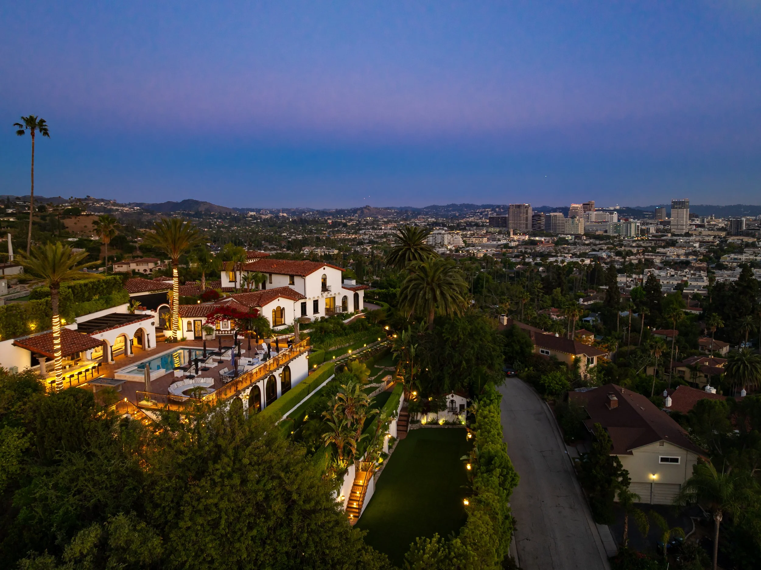 330KemptonRd-AerialTwilight-PRINT-35.jpg