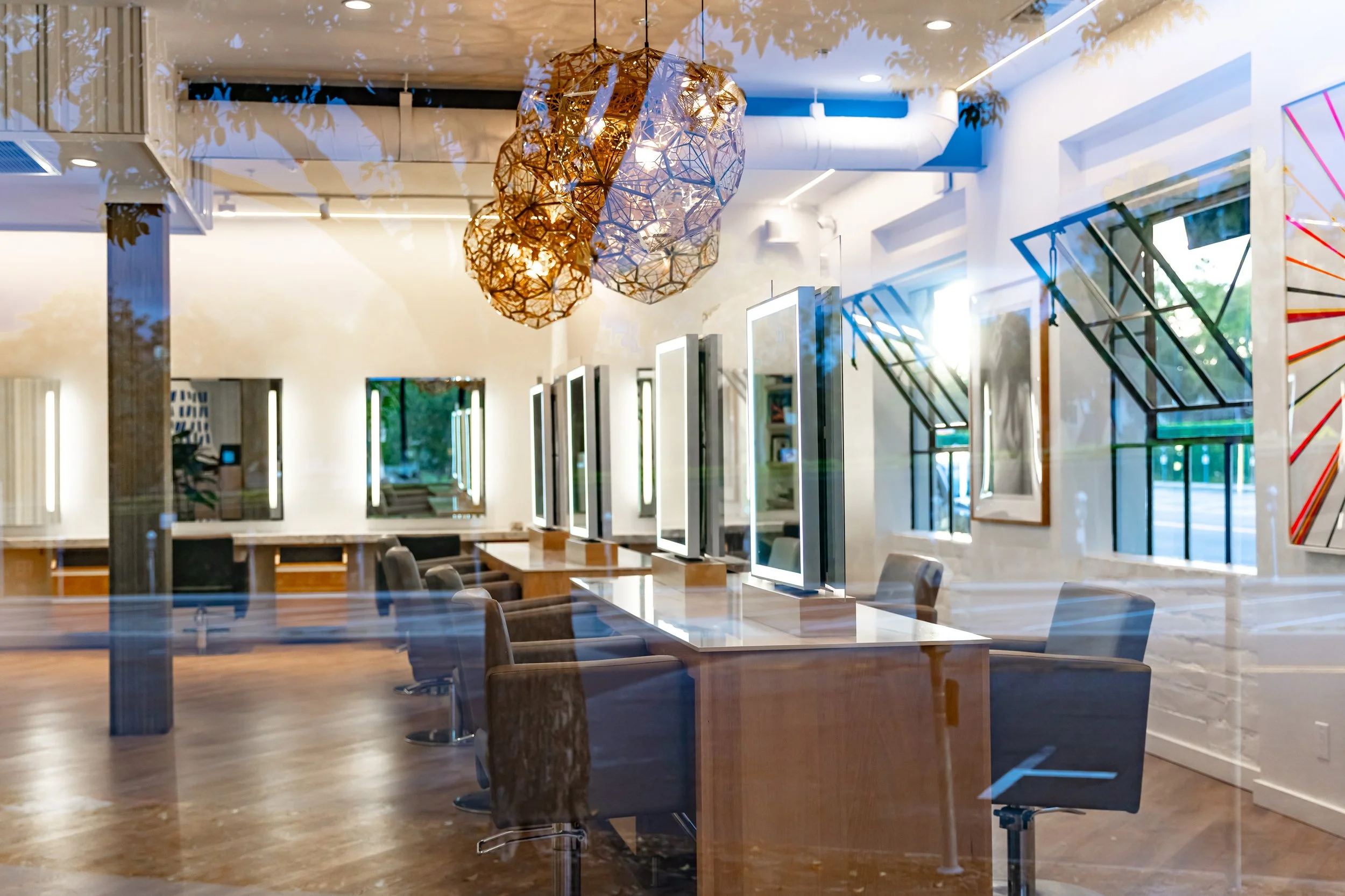 Beverly Hills commercial real estate photography of a salon by Wayne Ford