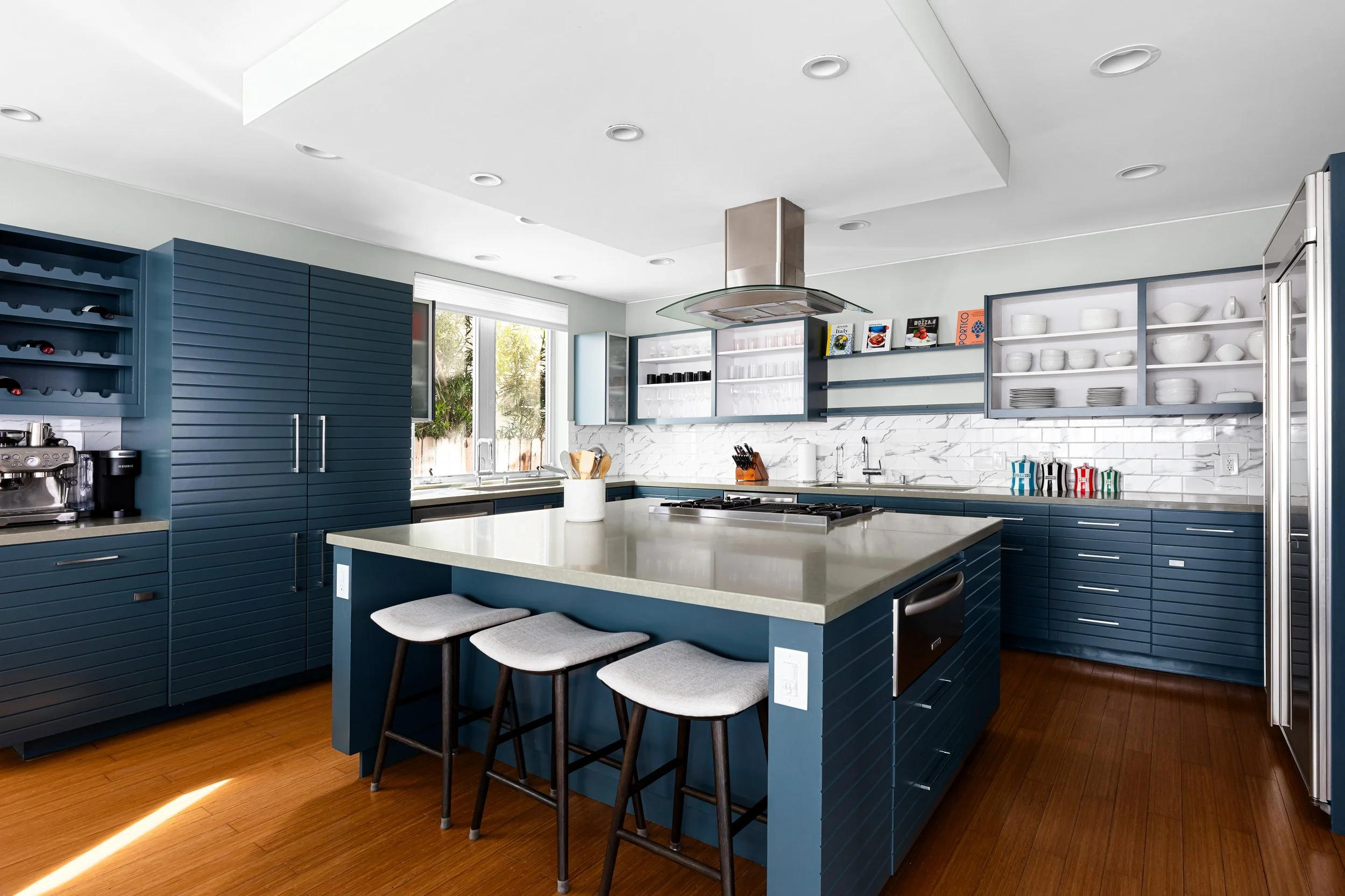 West Hollywood real estate photography of a modern kitchen in a luxury home