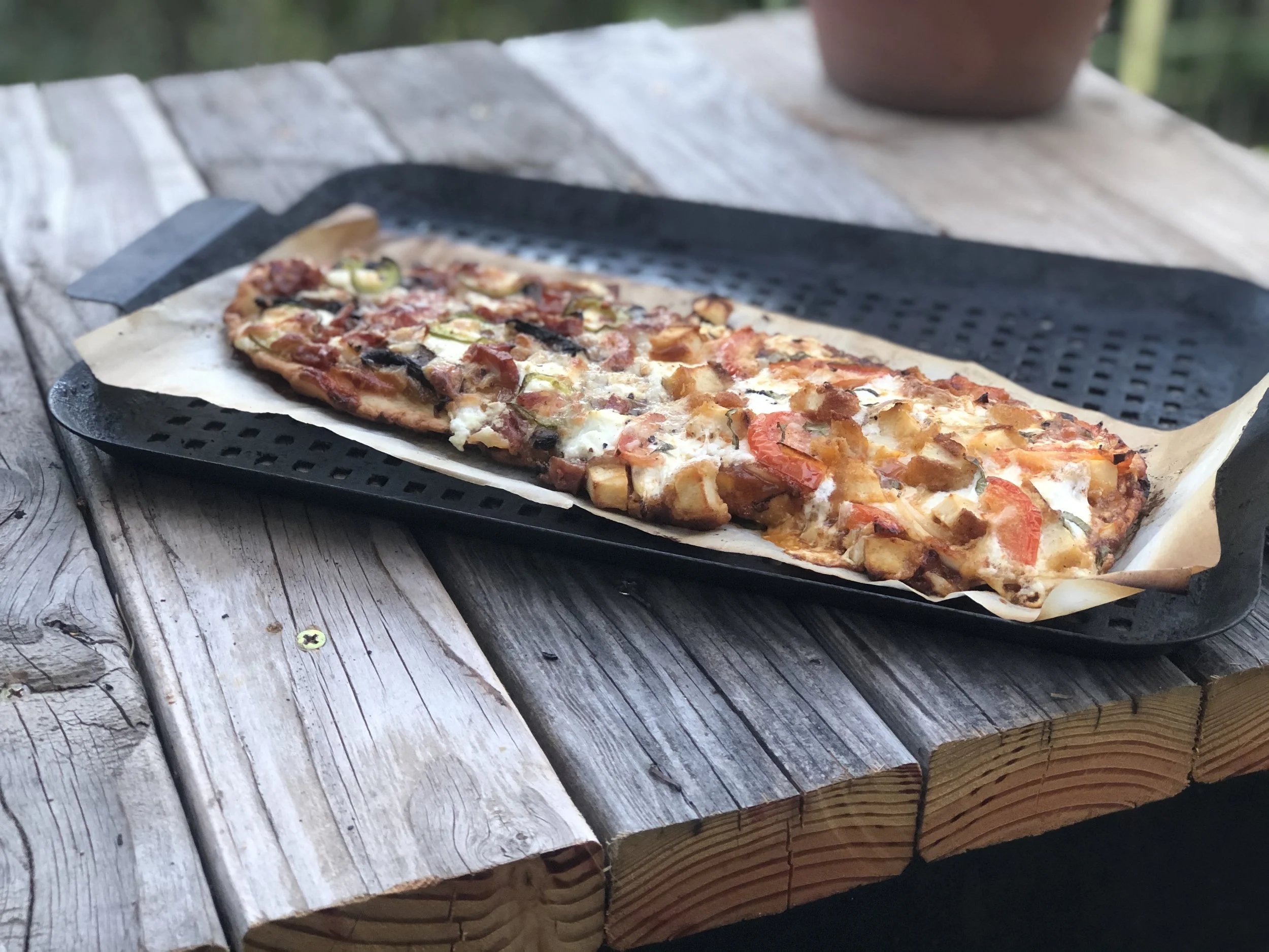BitterGinger-SaucyMaiden-BourbonTomatoJam-SnackPlate-Pizza.jpg