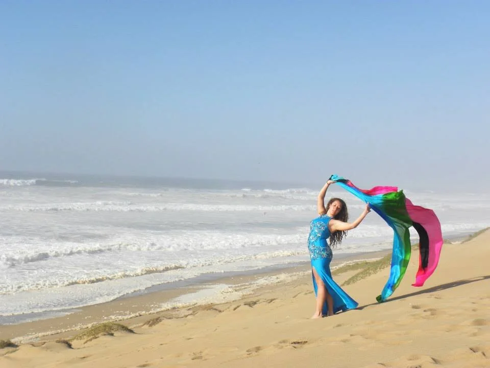 Artist Spotlight: Naomi Hakimi