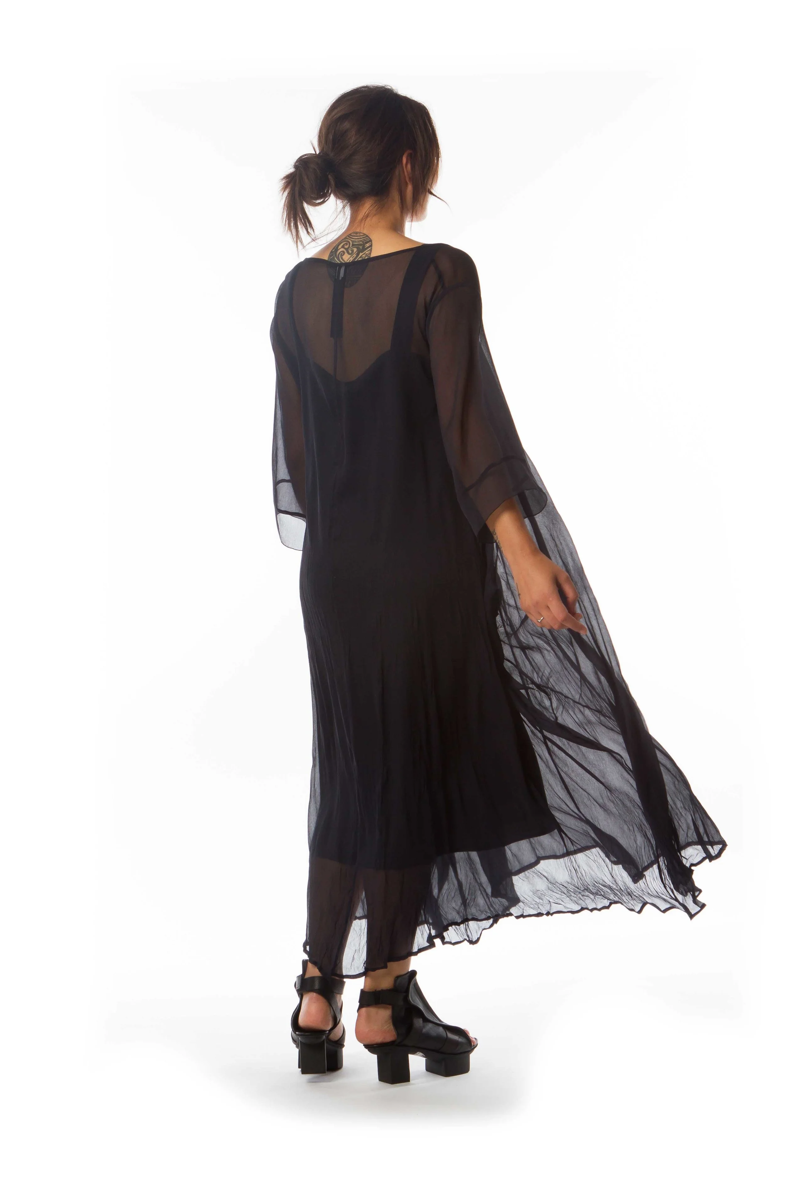 The Cupboard Kujaku Dress Essential Slip - Side 2.jpg