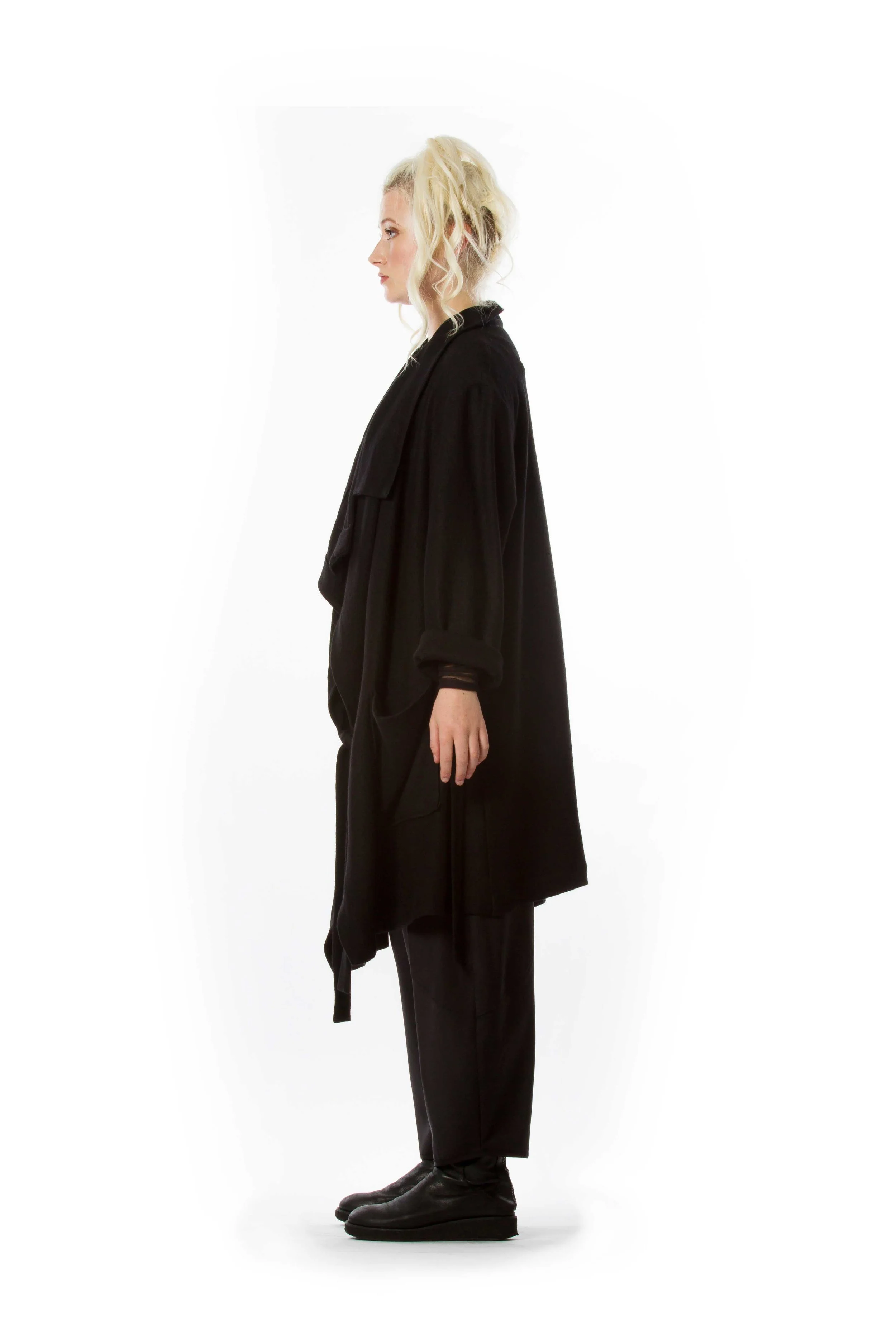 The Cupboard Diane Burkhardt Essential Singlet Essential Silk Mesh Shirt Sagi Mid Coat Harmonie Pant Side 2.jpg