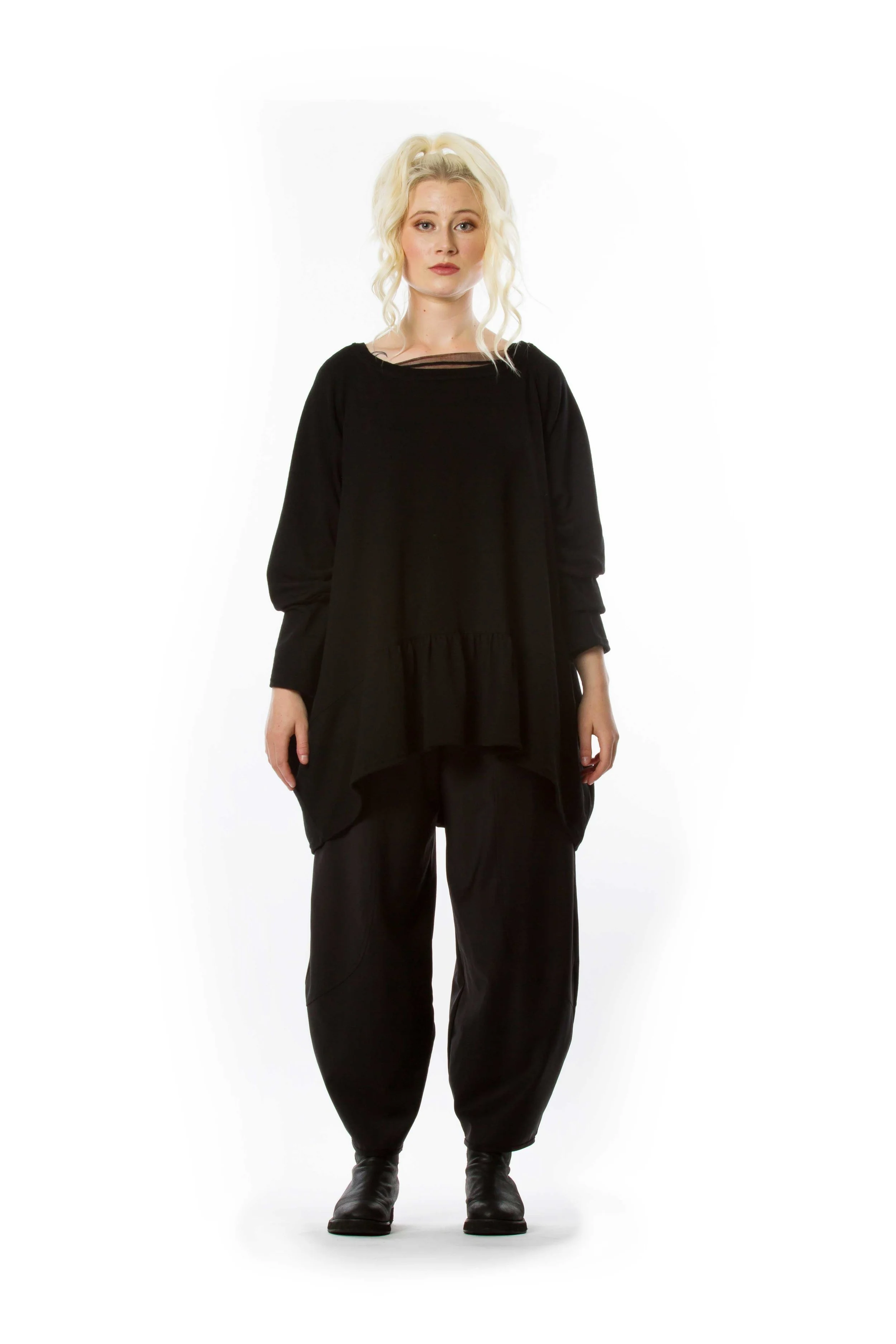 The Cupboard Diane Burkhardt Sabar Ruffle Hem Top Essential Singlet Essential Silk Harmonie Pant Front .jpg