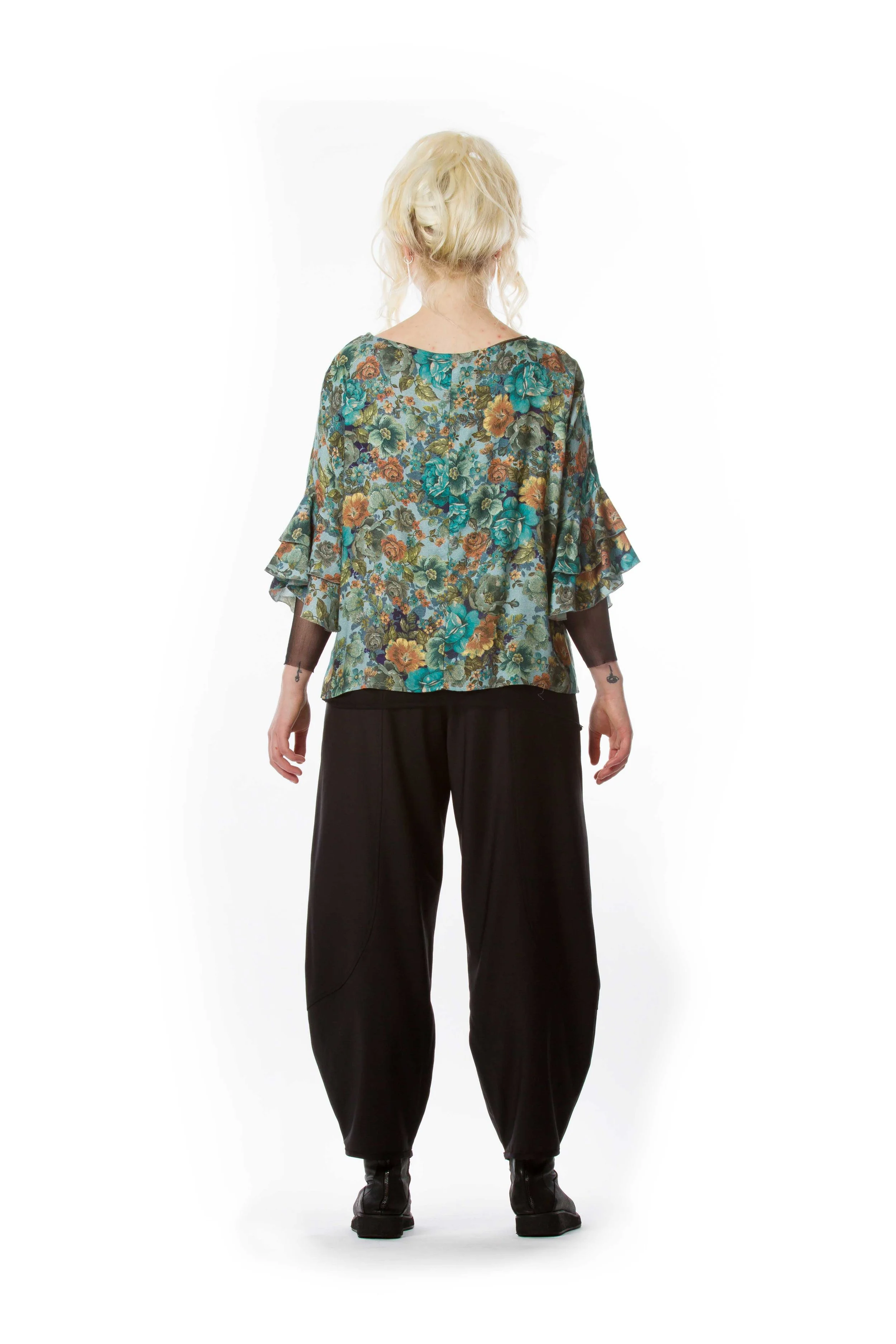 The Cupboard Diane Burkhardt Tori Top Essential Singlet Essential Silk Harmonie Pant Back.jpg