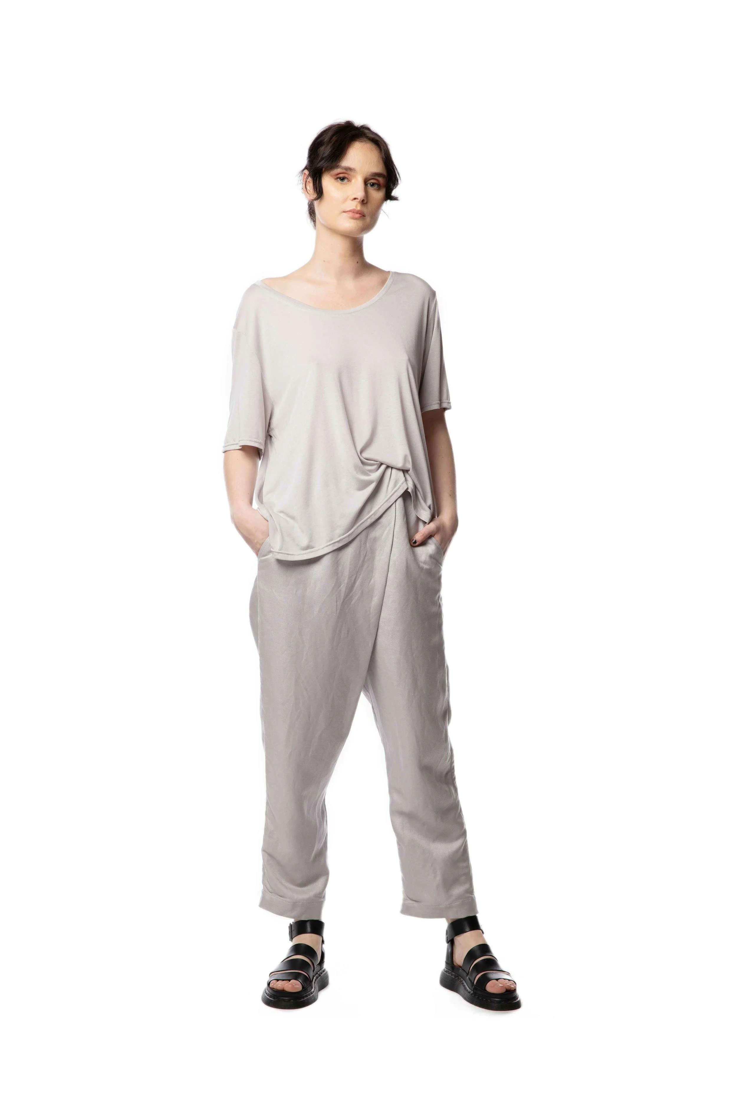 Diane Burkhardt | Essential Scoop Tee