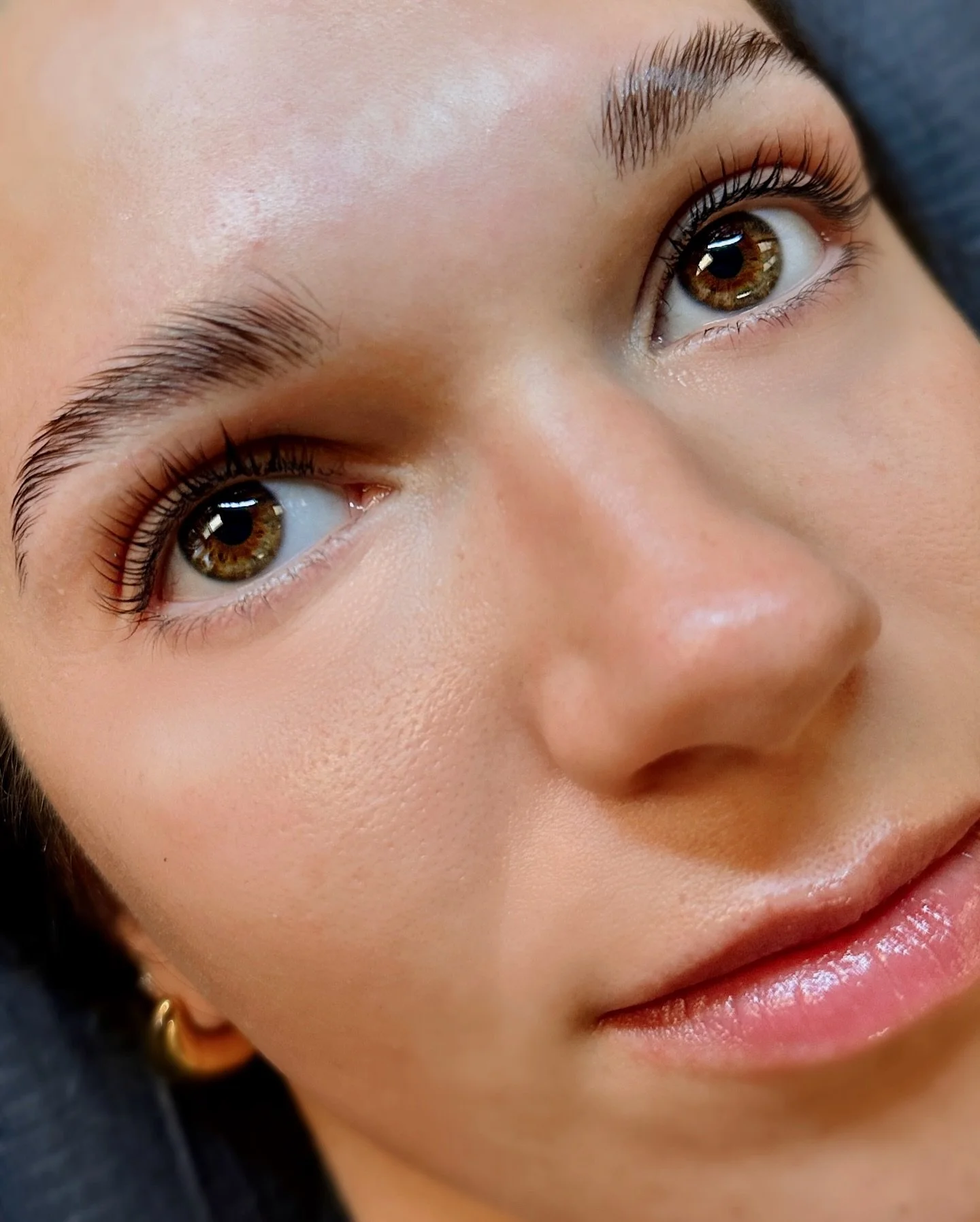 &bull; Lifted to the heavens ☁️

Brow + Lash Combo by Chloe - Book your appointment online now! &bull; RitualBeautyBar
.
.
.
.
.
.
.
#inbend #localizebend #bendoregon #thebestofbend #centraloregon #bendlashes #oregonlashes #bendoregonsalon #bendlashl