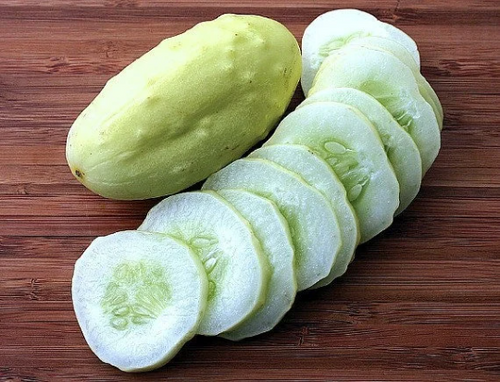 mini white cucumber.png