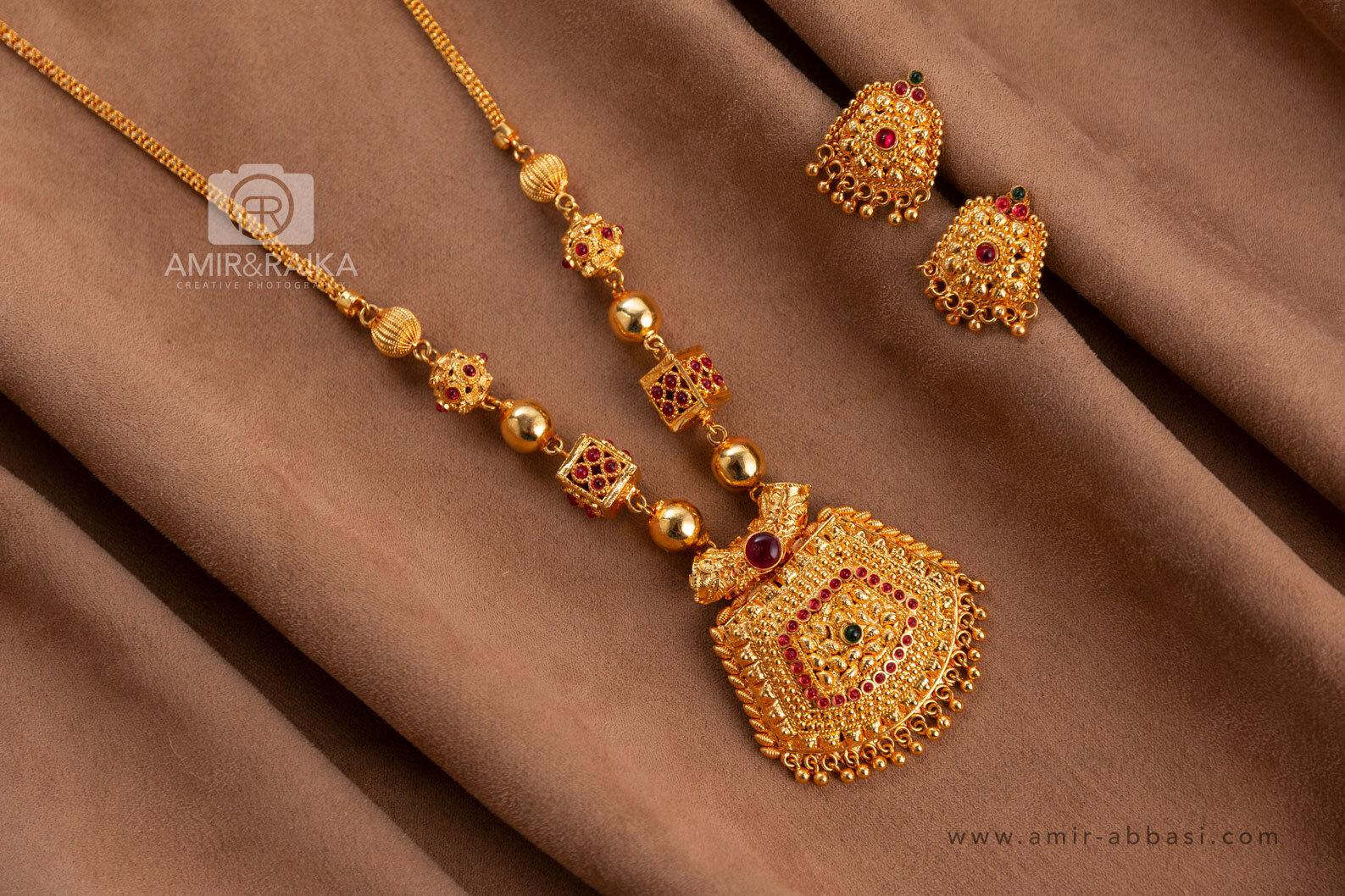 Gold Jewellery Photography in Mumbai