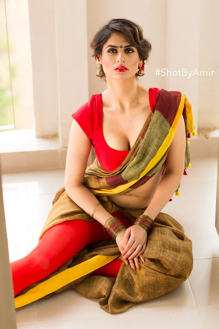 Photoshoot in Saree