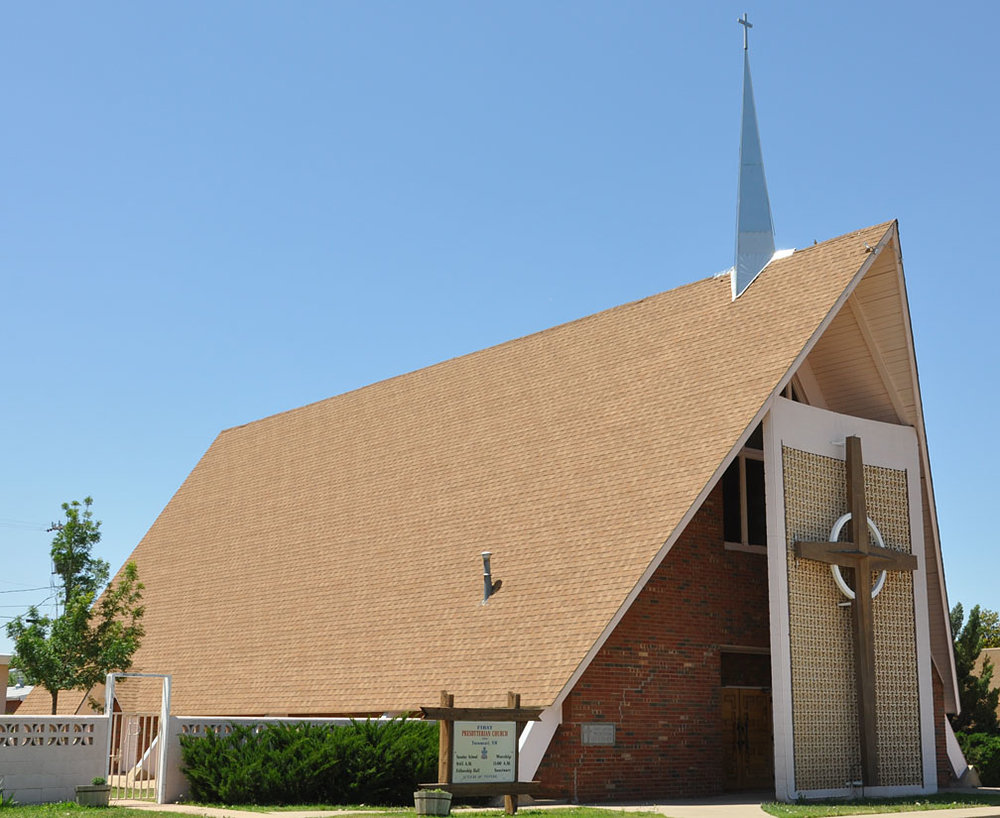 roadside_architecture_church_new_mexico.jpg