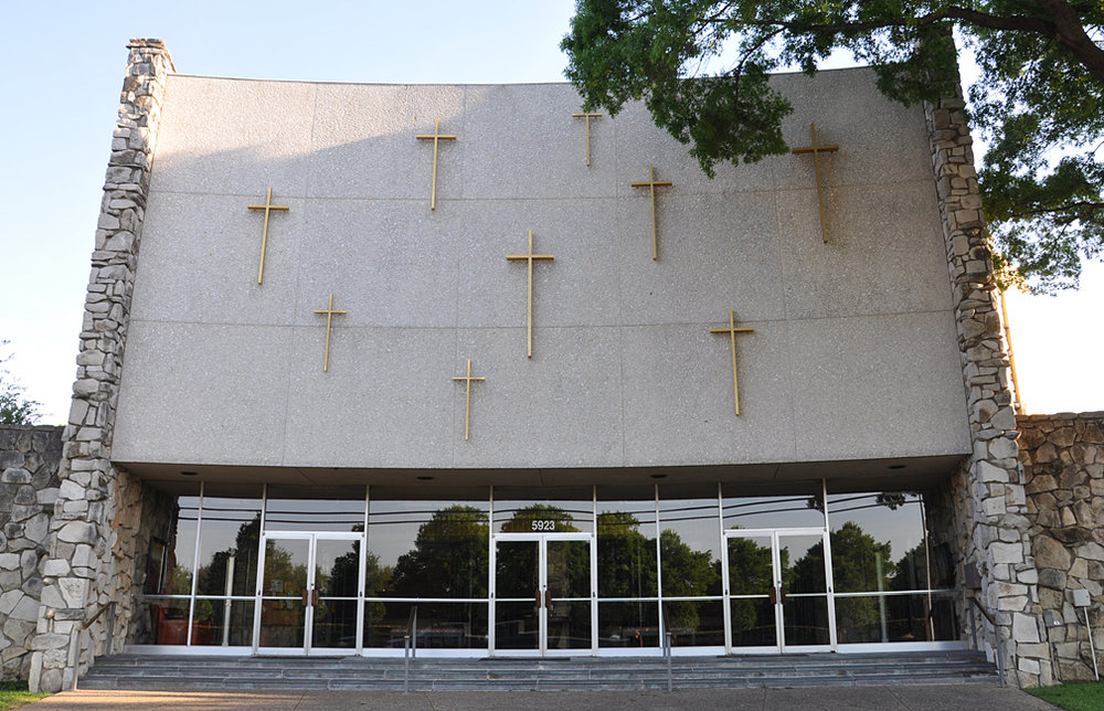 roadside_architecture_church_texas2.jpg