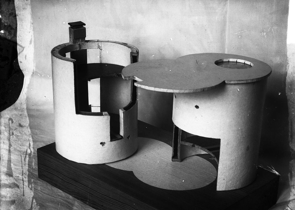 model-of-the-melnikov-house-presented-by-konstantin-melnikov-for-approval-of-the-project-1927.jpeg