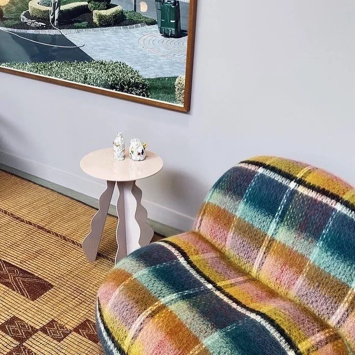 Slightly obsessed with this space that popped up last year in Victoria 👉  @le_space_le_space who represent some great photographers ( as seen in the framed artwork), discovered via the  Interior stylist involved in the pop up @simonehaag , images 1 