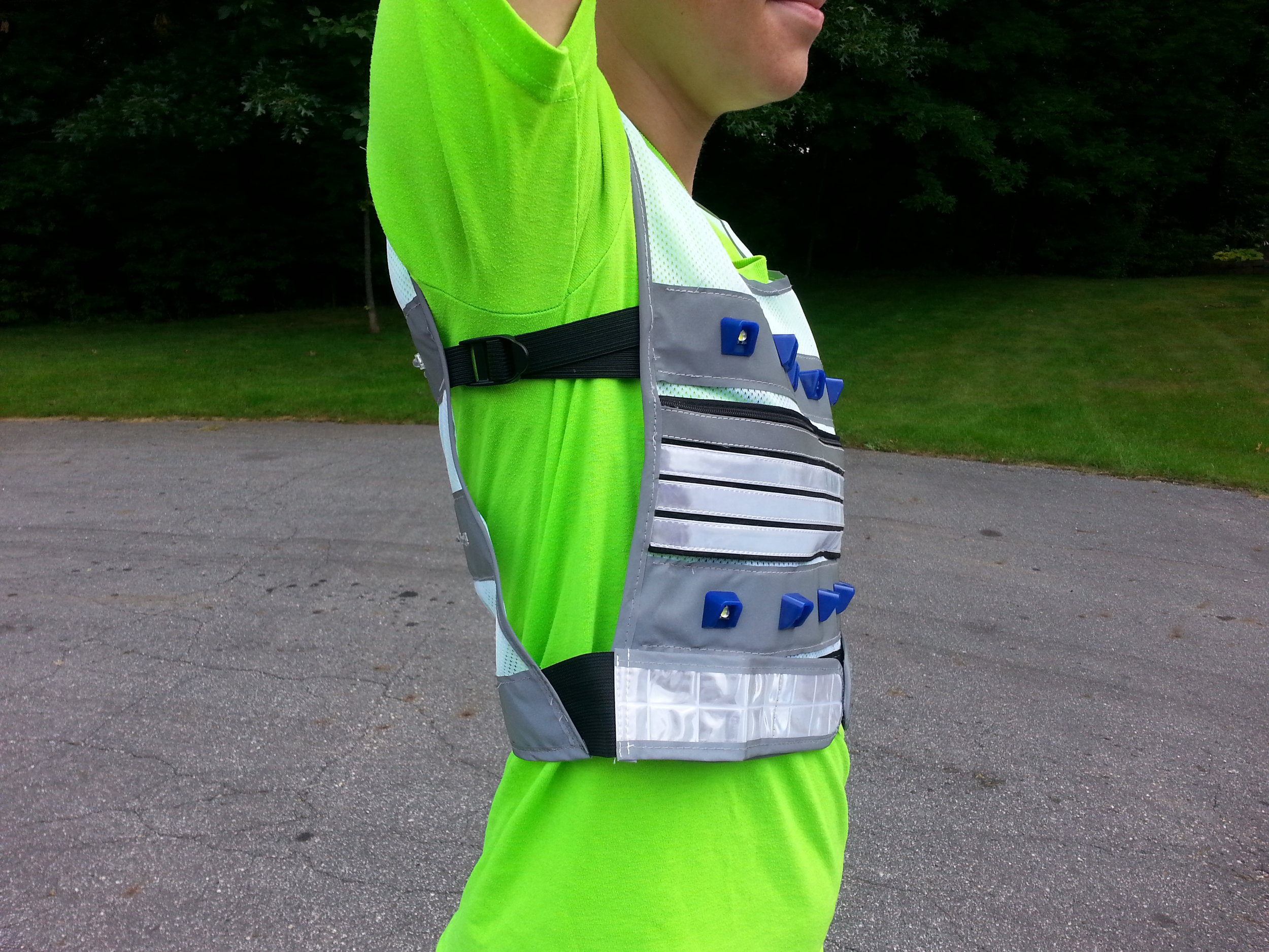 LEDLightvest-small-strap-safety-vest-experts----Grand Rapids-MI.jpg