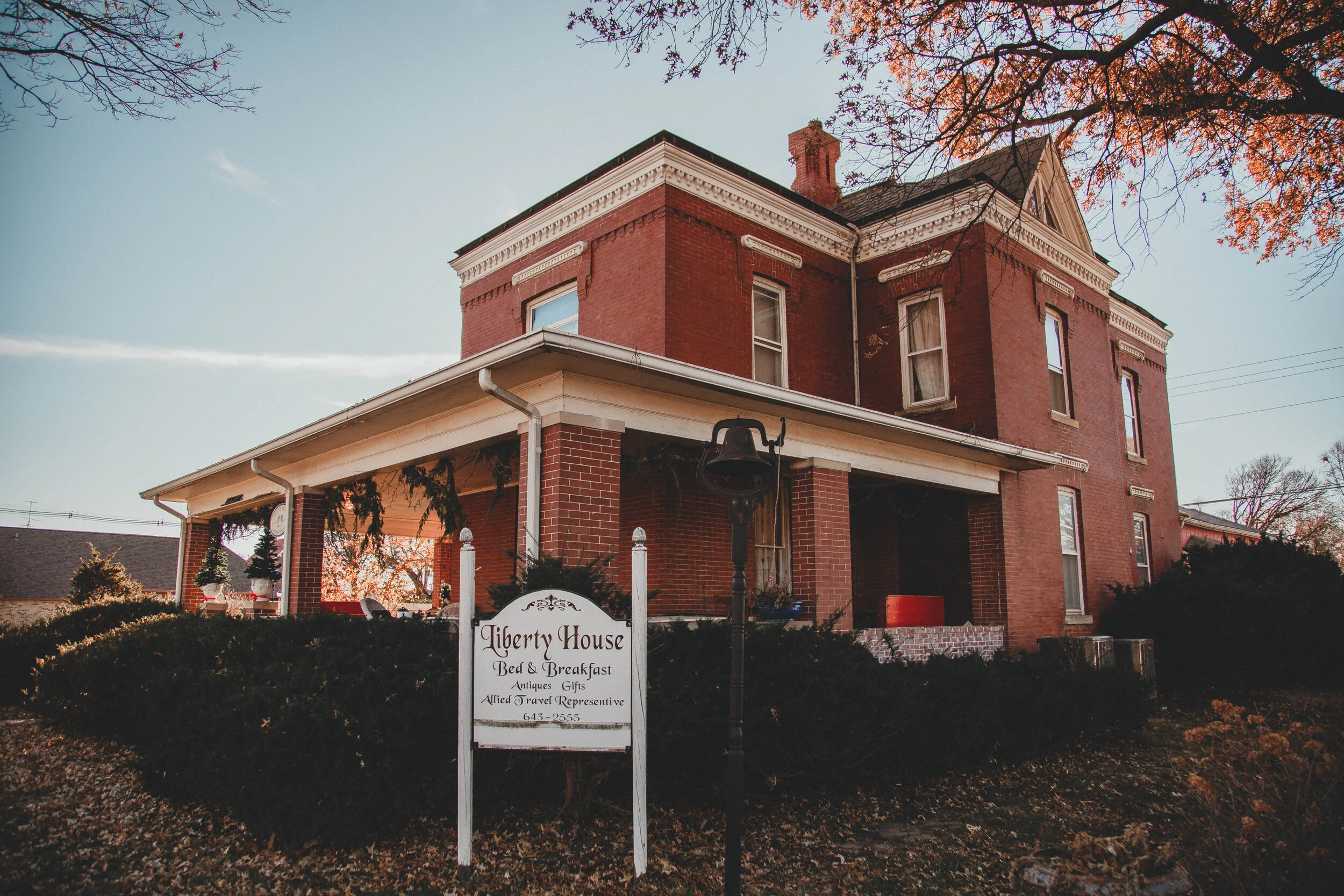 Liberty House Antiques & Accommodations