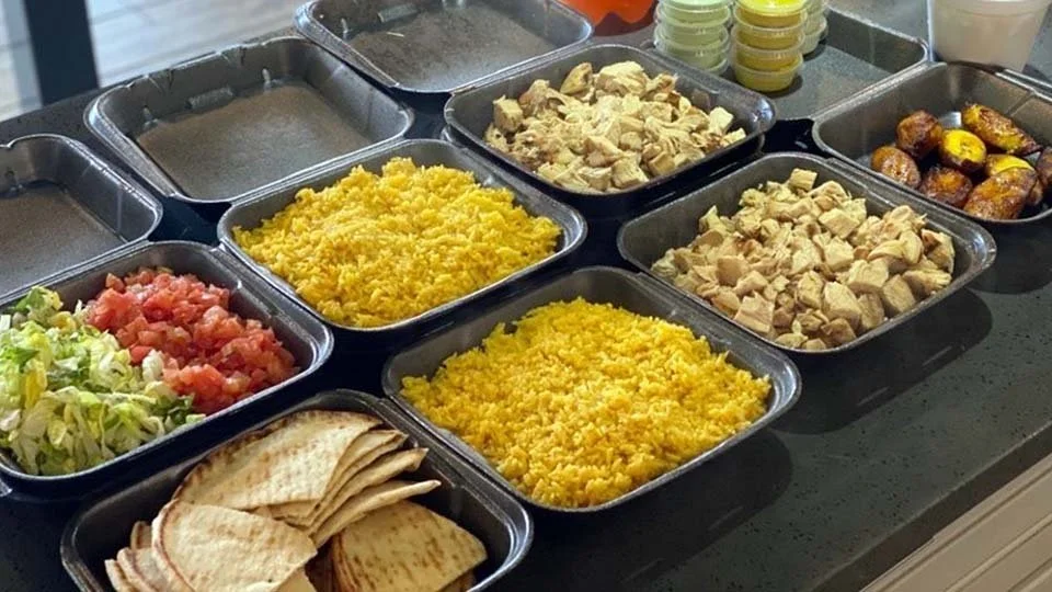 tropicalgrille.jpg