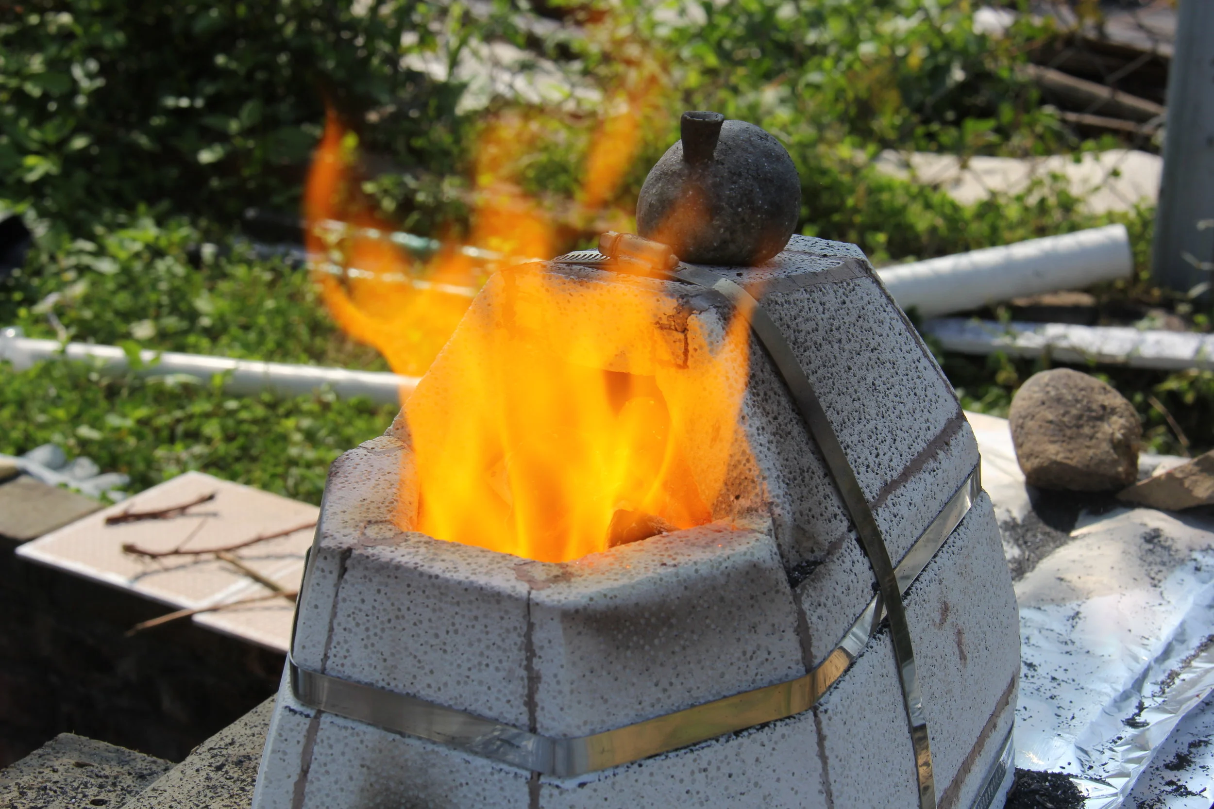 Charcoal Firing and Palm Sized Kilns - March 2018