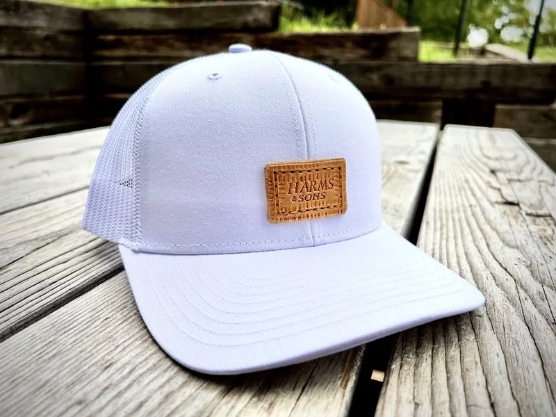 Trucker Snapback Cap - white/leather patch