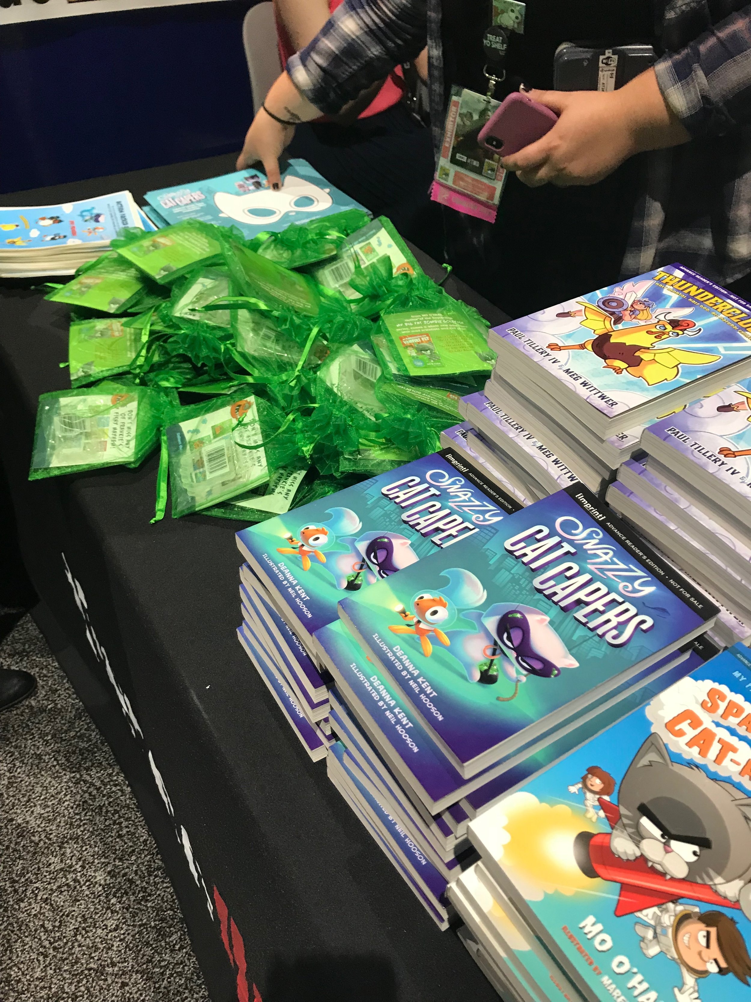 Snazzy Cat Capers at SDCC San Diego Comic Con 2018!