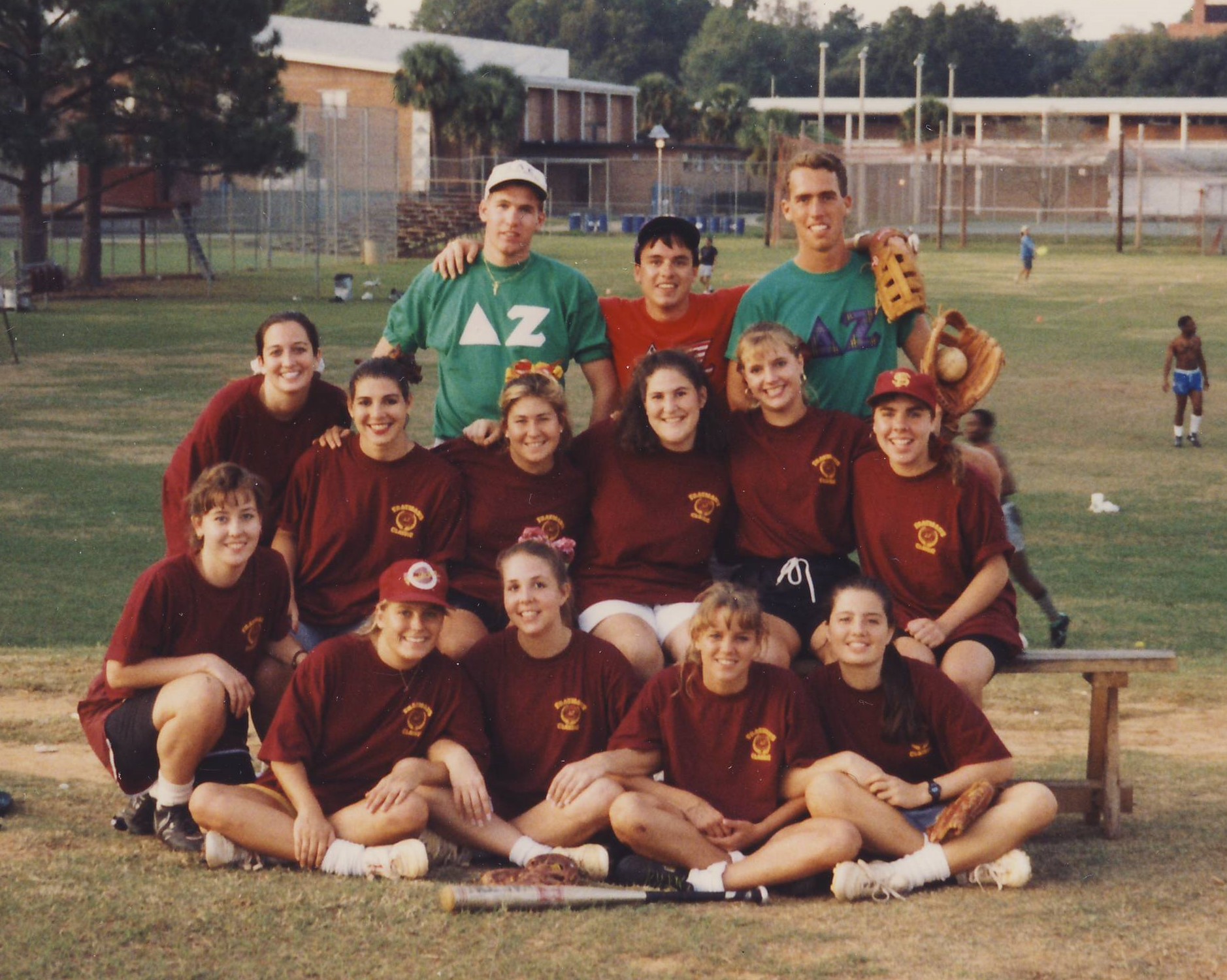 1993 Field of Dreams-team DZ.JPG