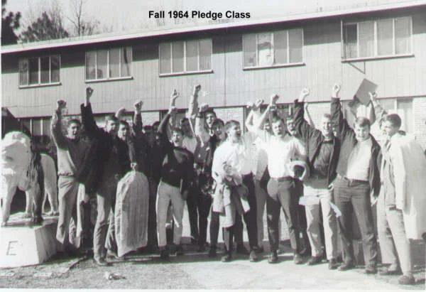 1964 Fall pledge class.jpg