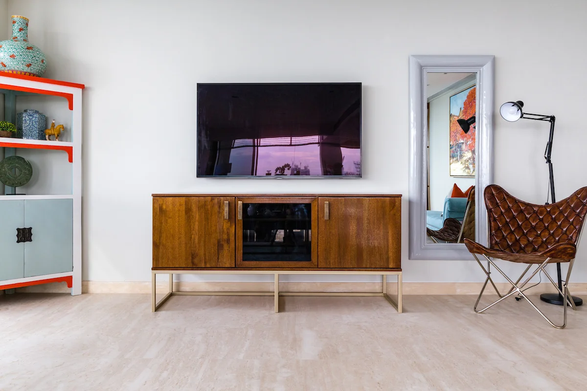 Media unit (Hana).jpg