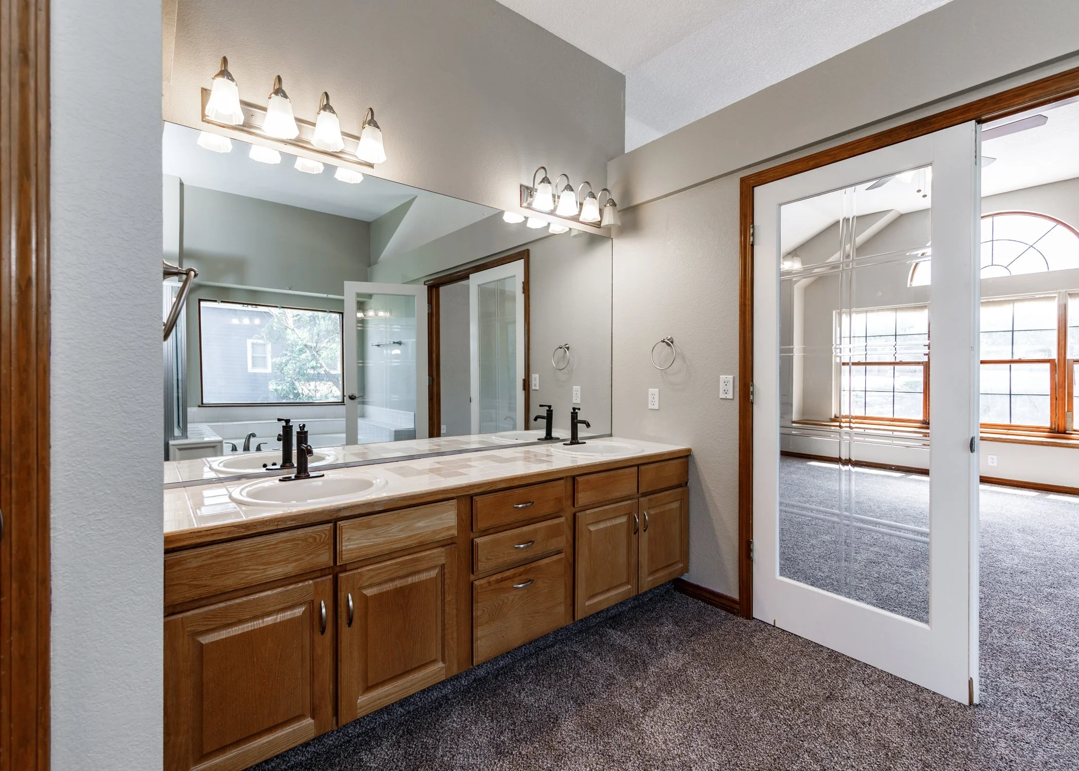 Ketchum Drive 6929-77.jpg