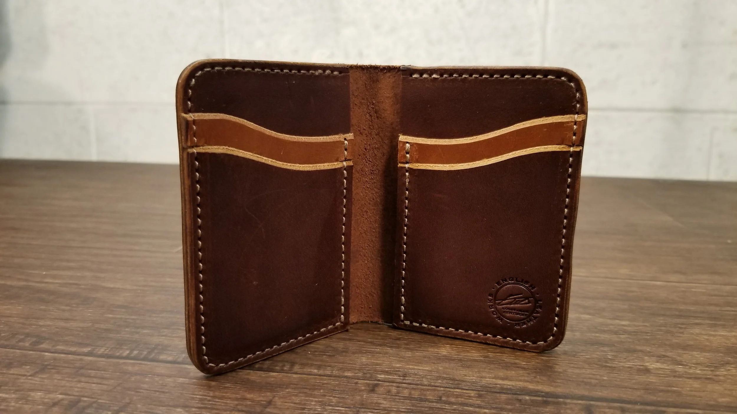 Warren Bifold - Walnut / Tan Bridle