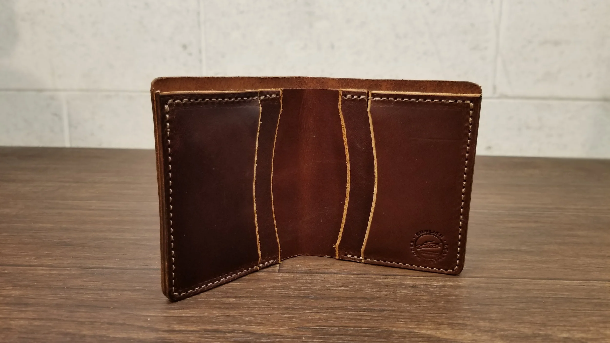 Montgomery Bifold - Walnut Bridle