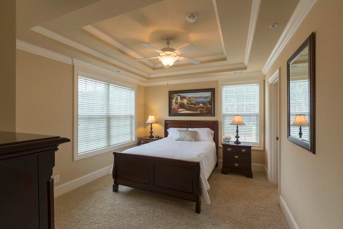 bedroom rental.jpg