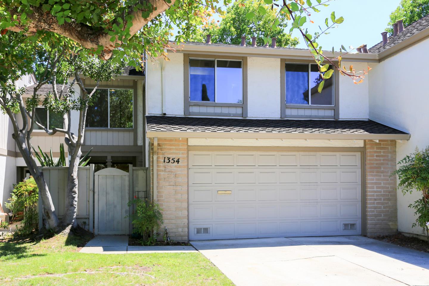 SOLD - $1,172,000
