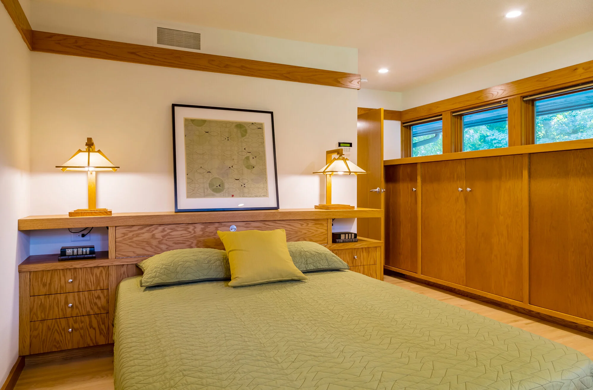 RJI_LakeMinnGuest_Master2.jpg