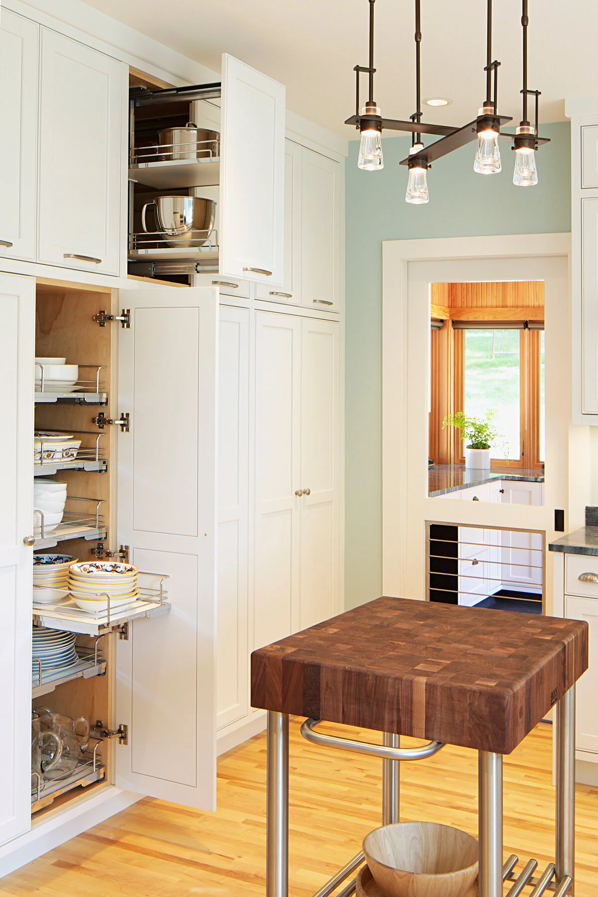 RJI_LMSH_Kitchen1.jpg
