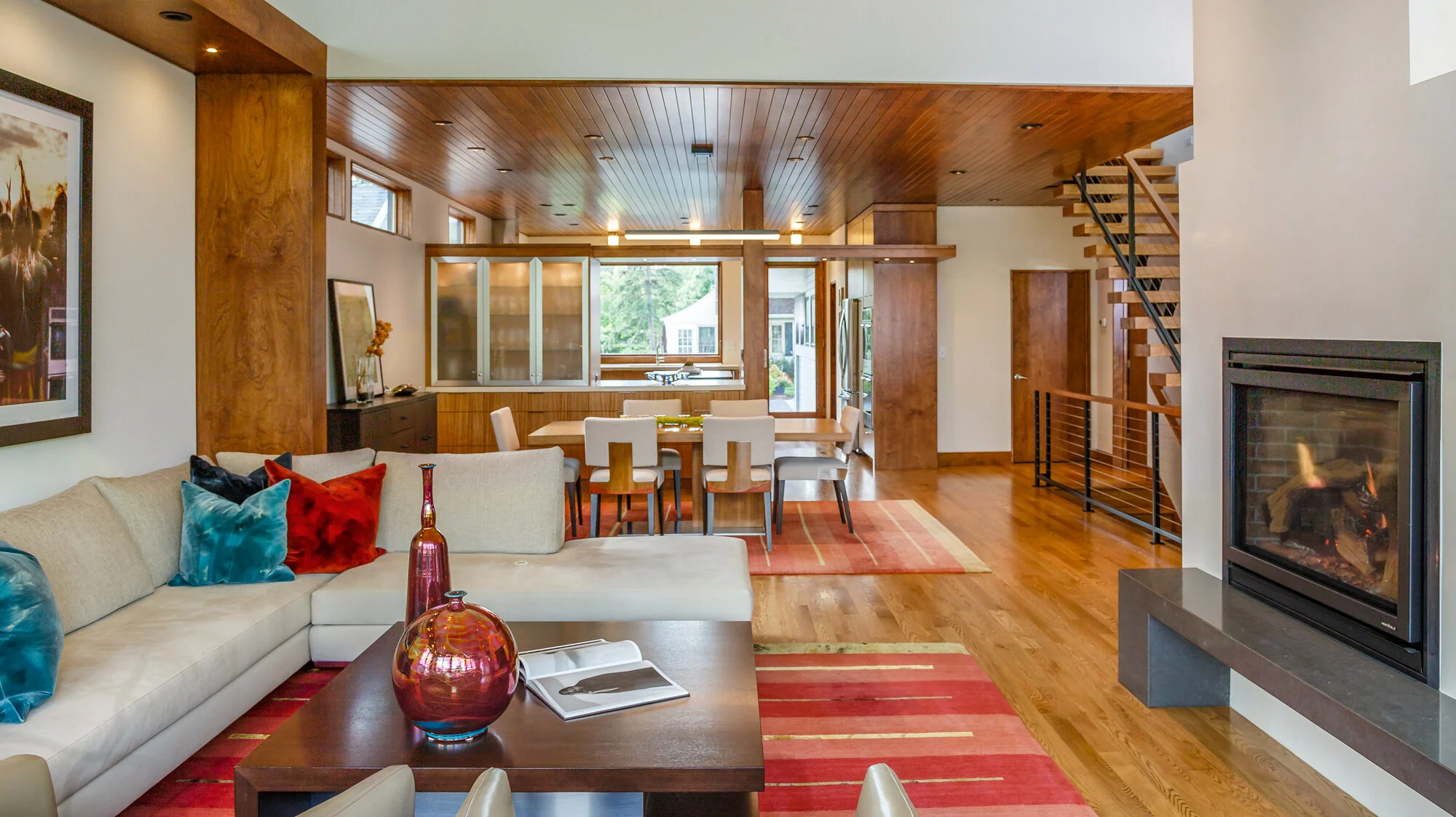 RJI_MinnCreek_Living1.jpg