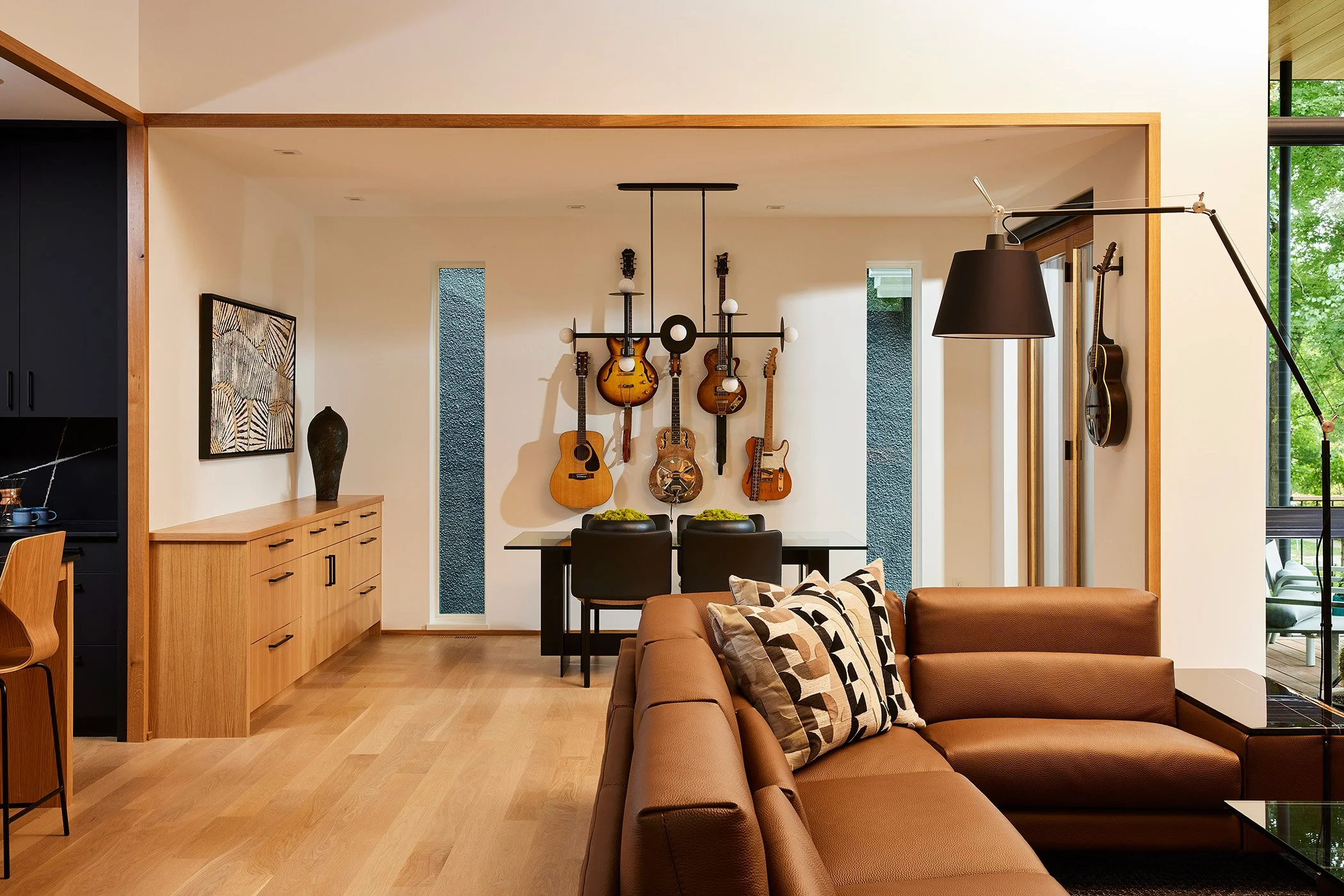 RuthJohnsonInteriors_Guitars_14.jpg