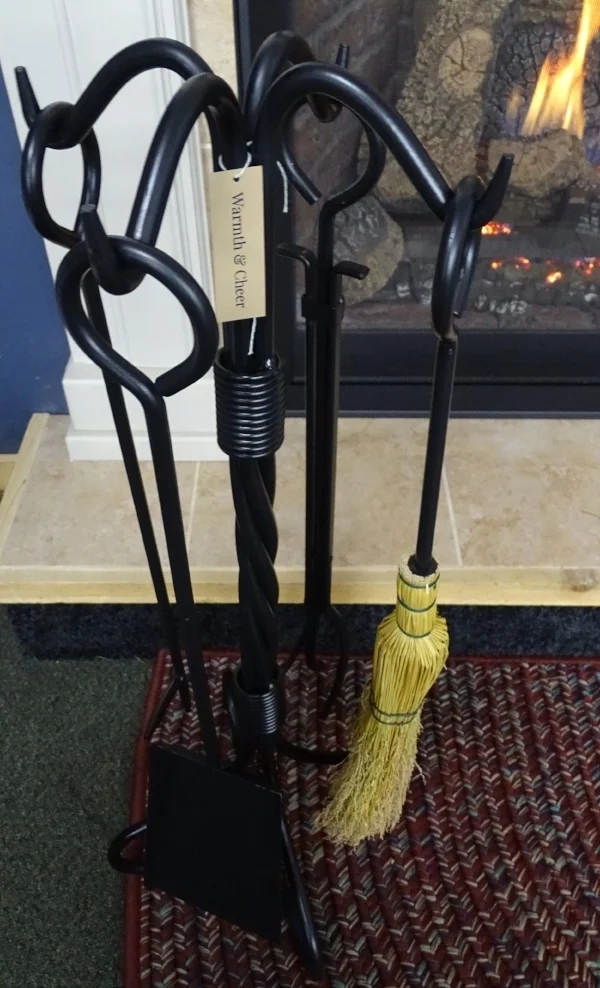 Black Center Twist Wrought Iron Fireset- 5 piece