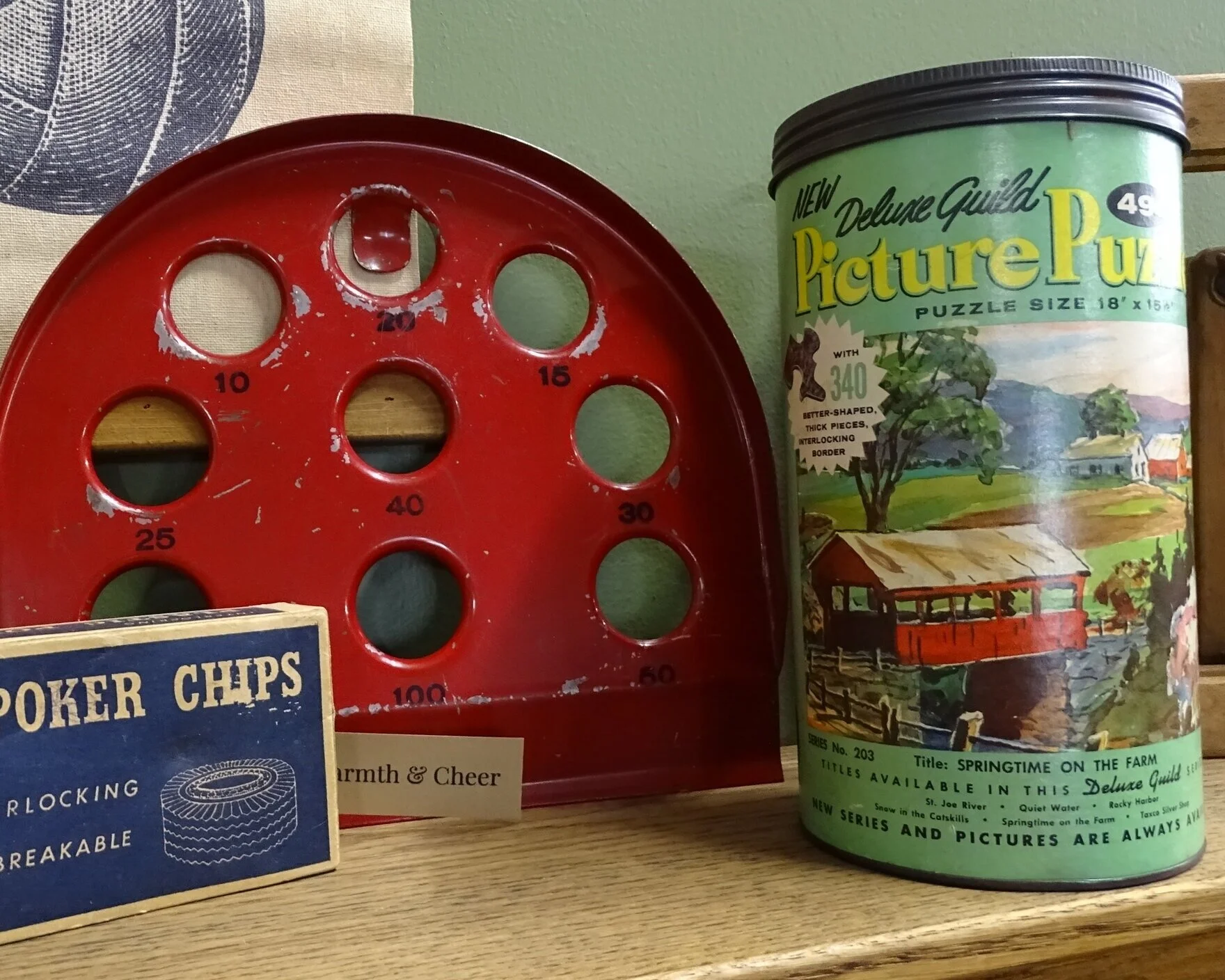 Vintage Whitman Deluxe Guild Picture 