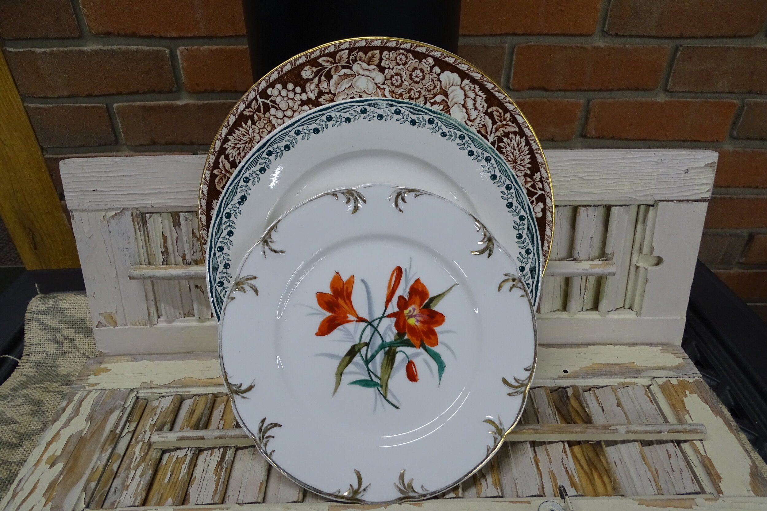 vintage holiday items authentic.jpeg