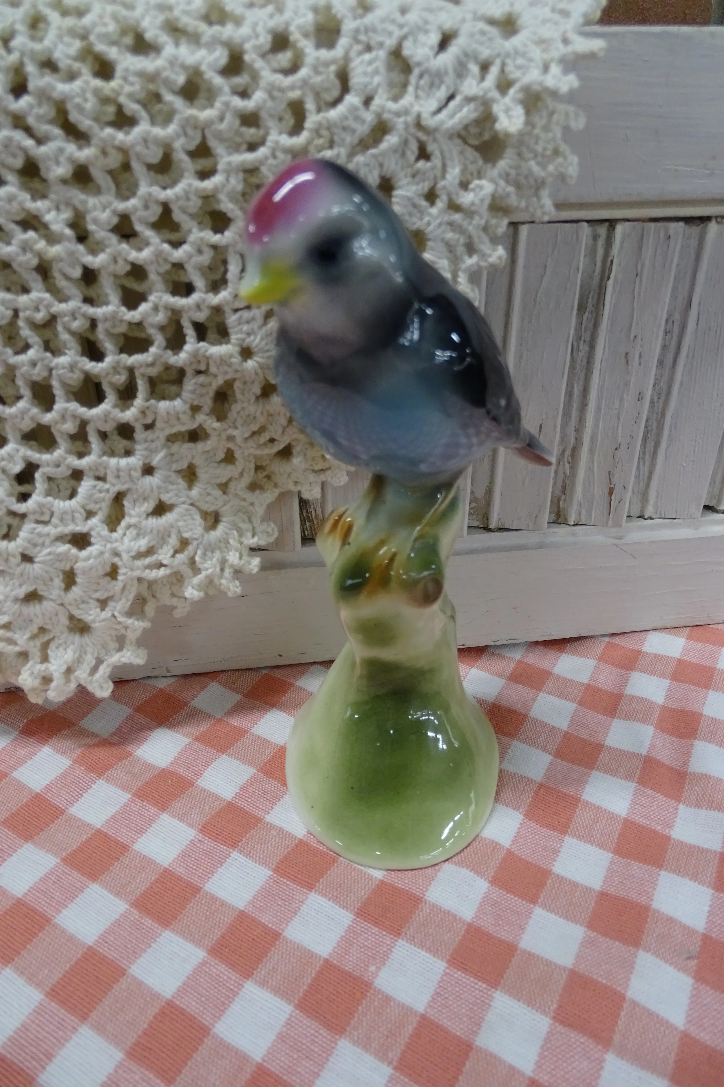 BIRDSTATUEFULL.JPG