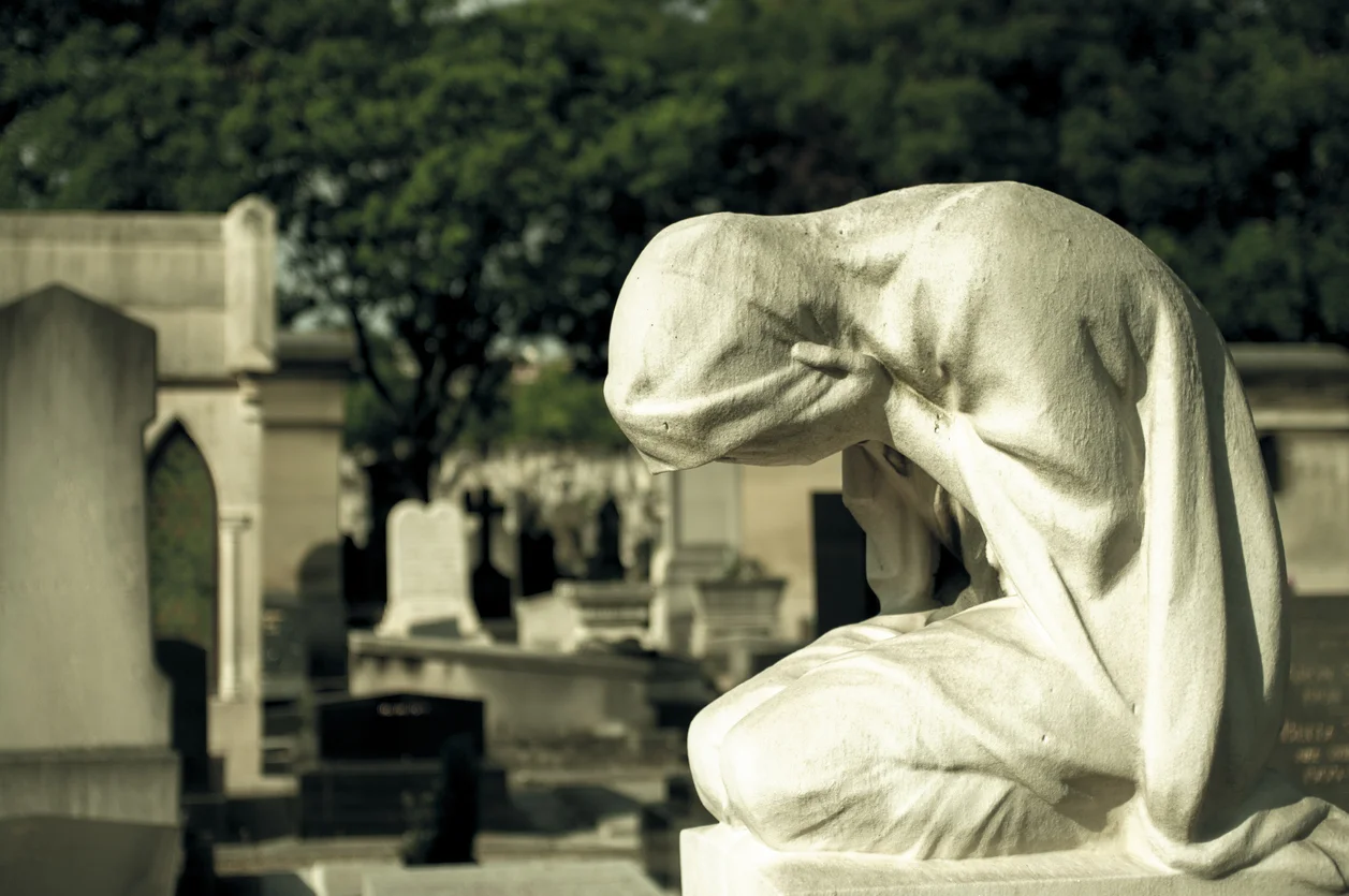 Get help with your funeral costs