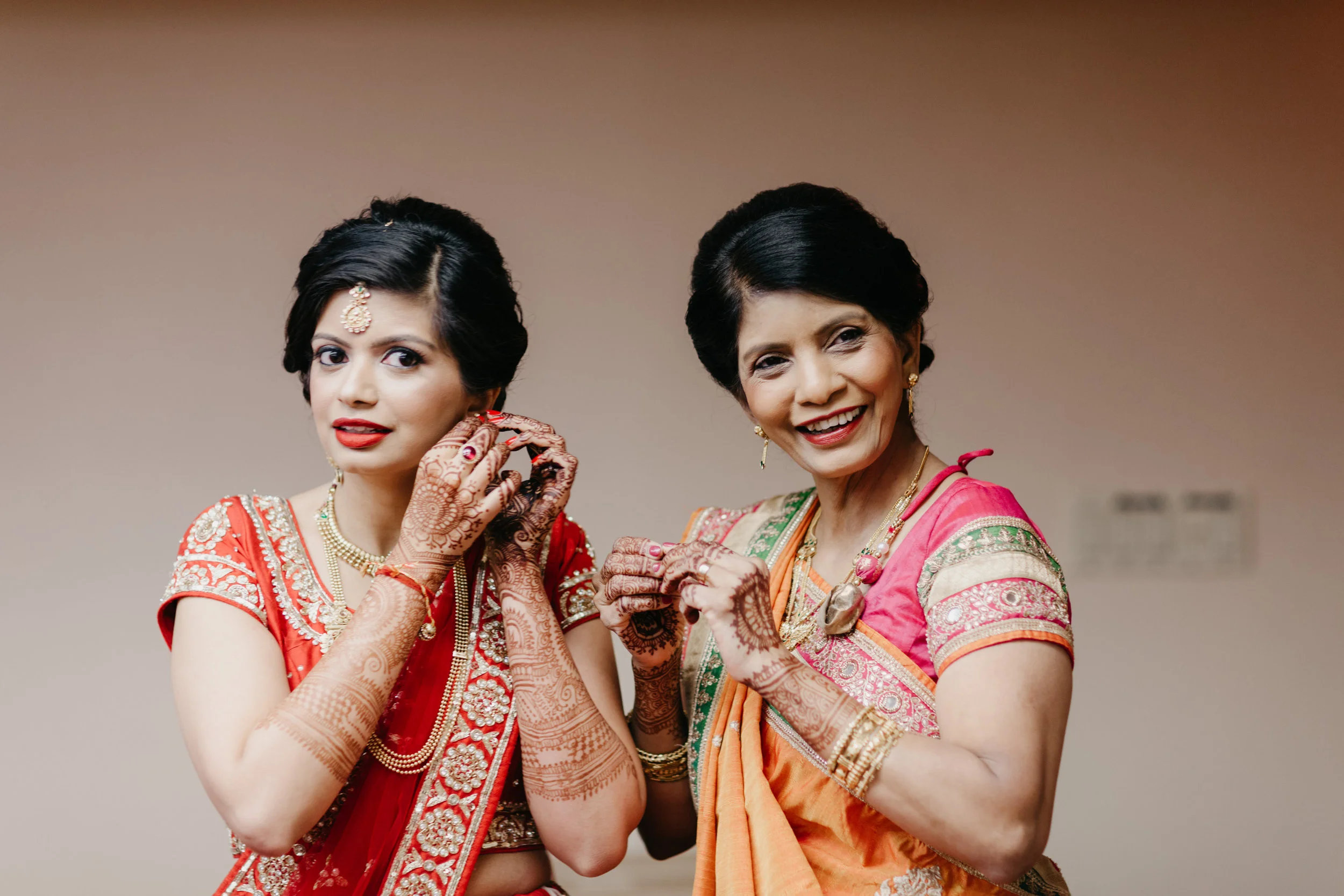 Palak and Kushal-Getting Ready-0095.jpg