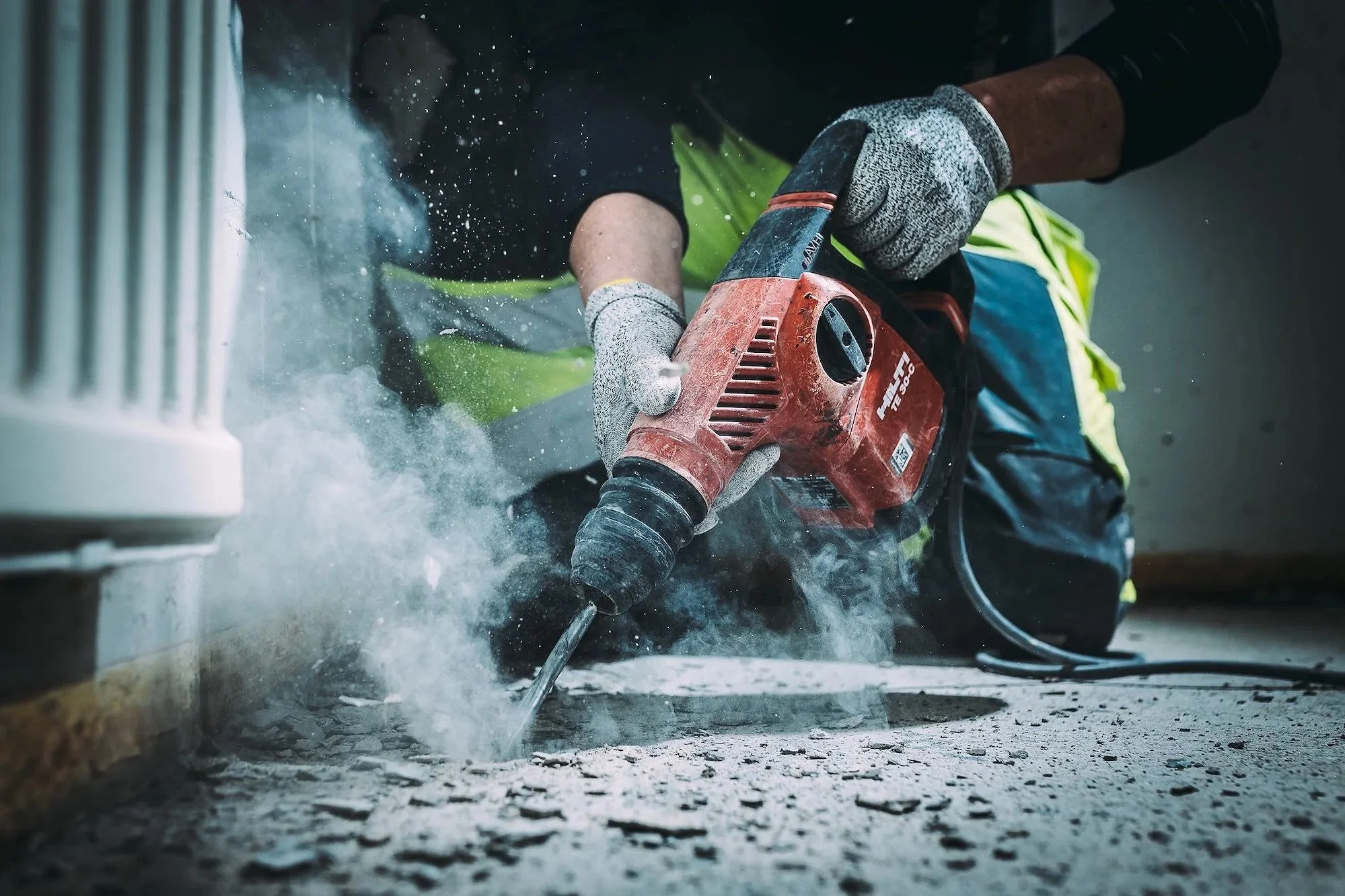 Valokuva teollisuudelle saneerauskohteesta