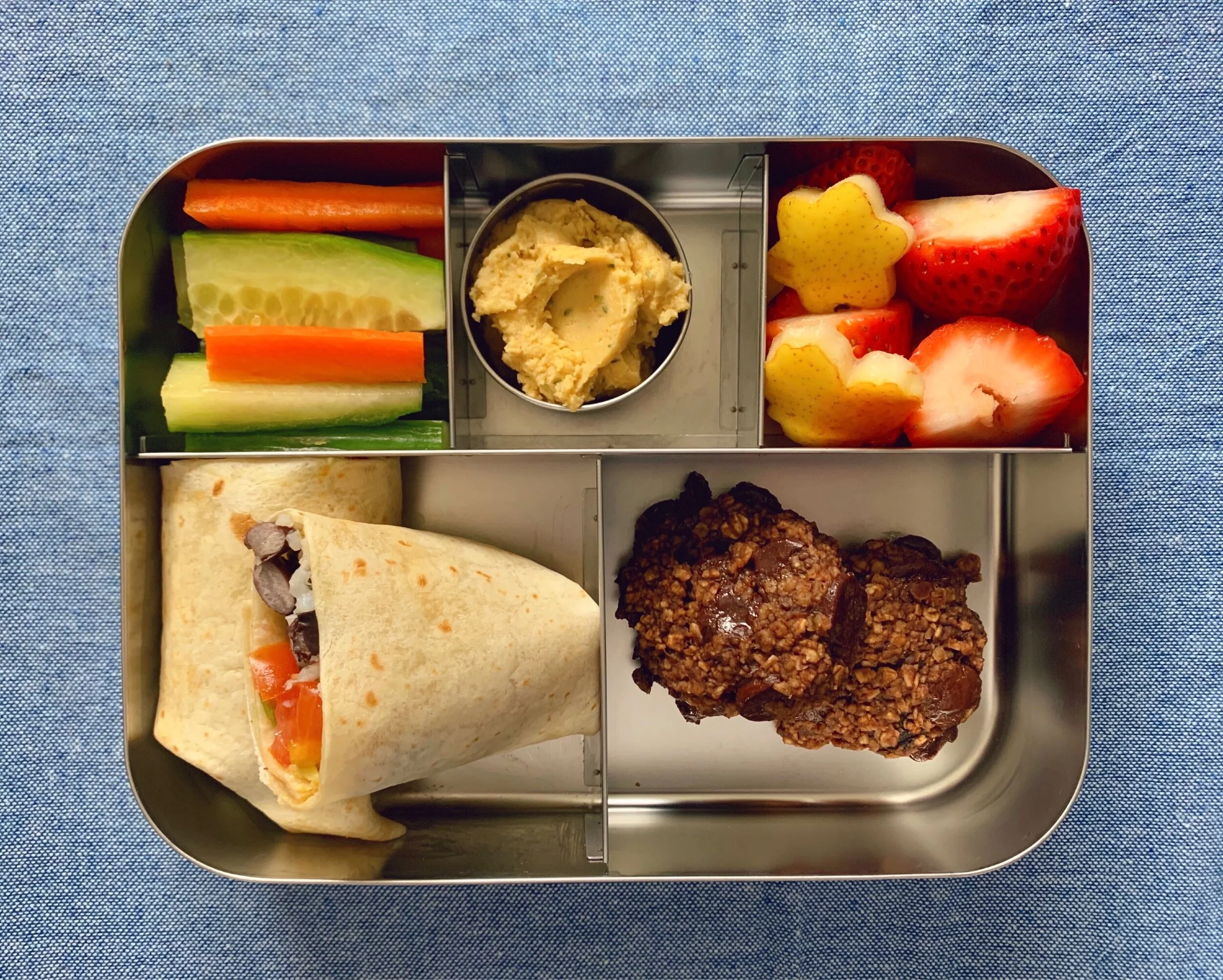 Lunchbox: Black Bean Burrito with Pico De Gallo and Banana Chocolate Cookies