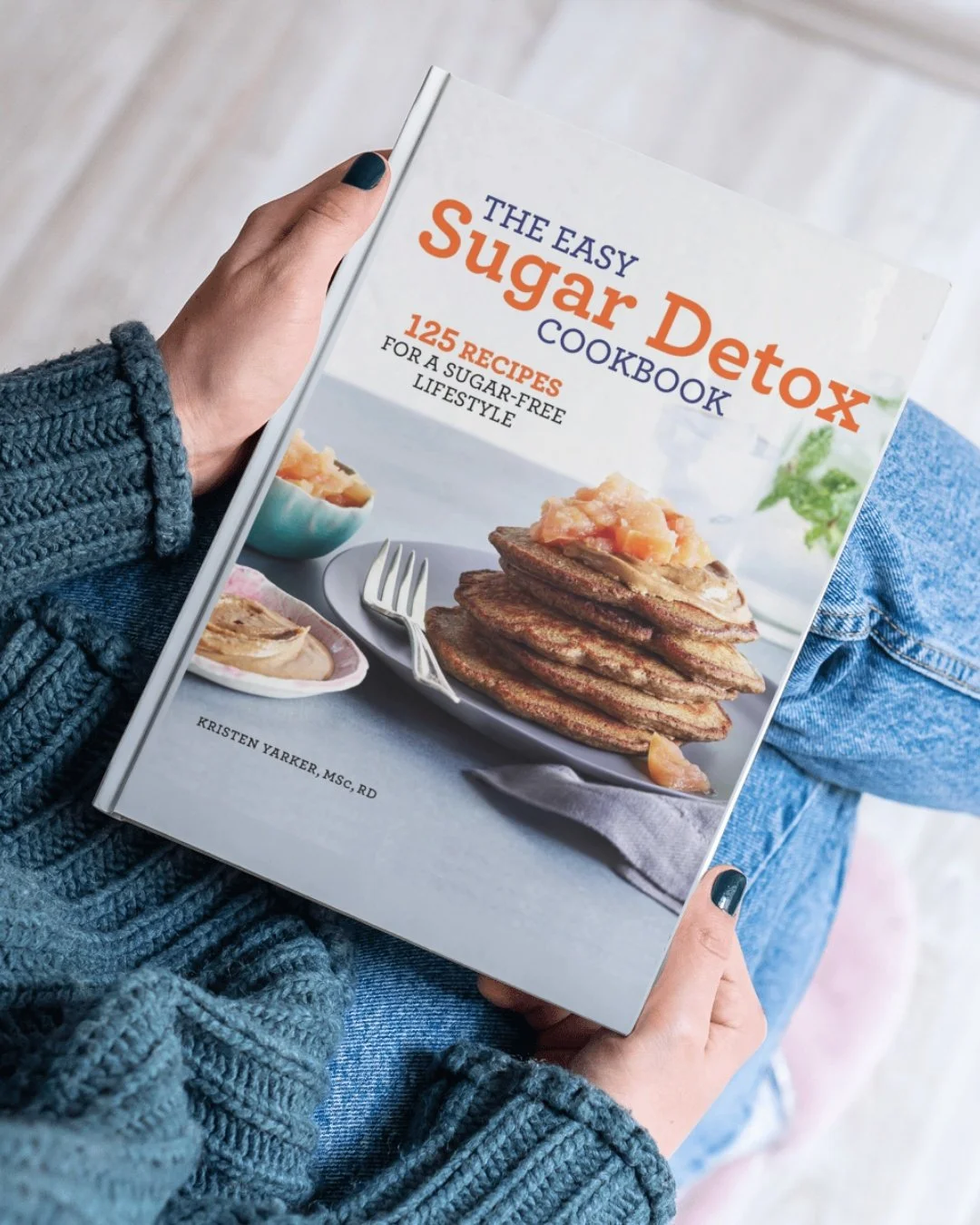 The candy&rsquo;s gone&hellip; but the cravings linger.🍬
If you&rsquo;ve noticed your sweet tooth kicking back in after Halloween, you&rsquo;re not alone. Sugar has a way of pulling us in&mdash;and making us feel frustrated when we can&rsquo;t seem 