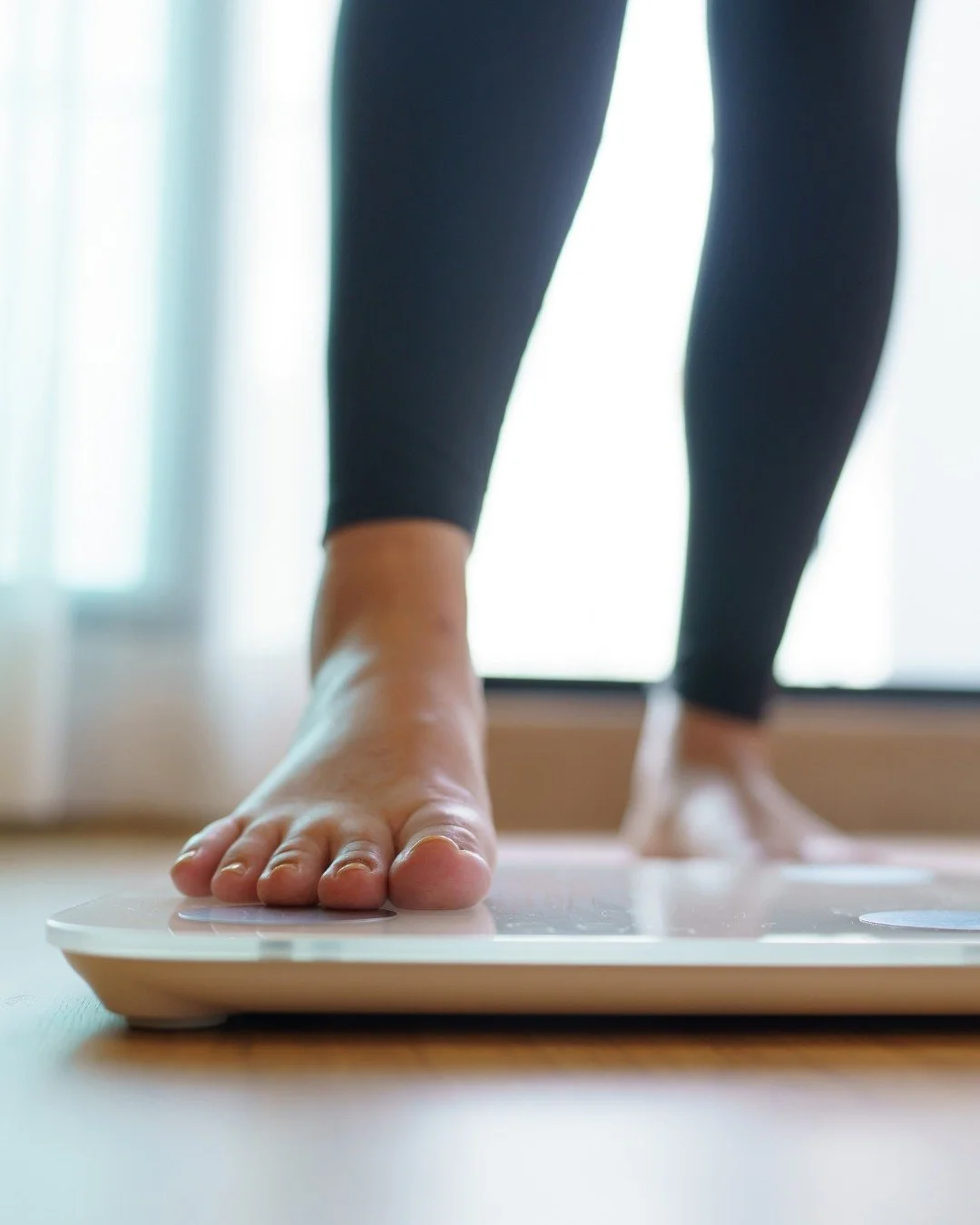 It&rsquo;s the first full week back at work after the holidays 🗓️✨

And for many people, that also means the start of the annual workplace weight loss challenge ⚖️

Before you jump in, I recommend pausing for a moment ⏸️ and reading this blog post f