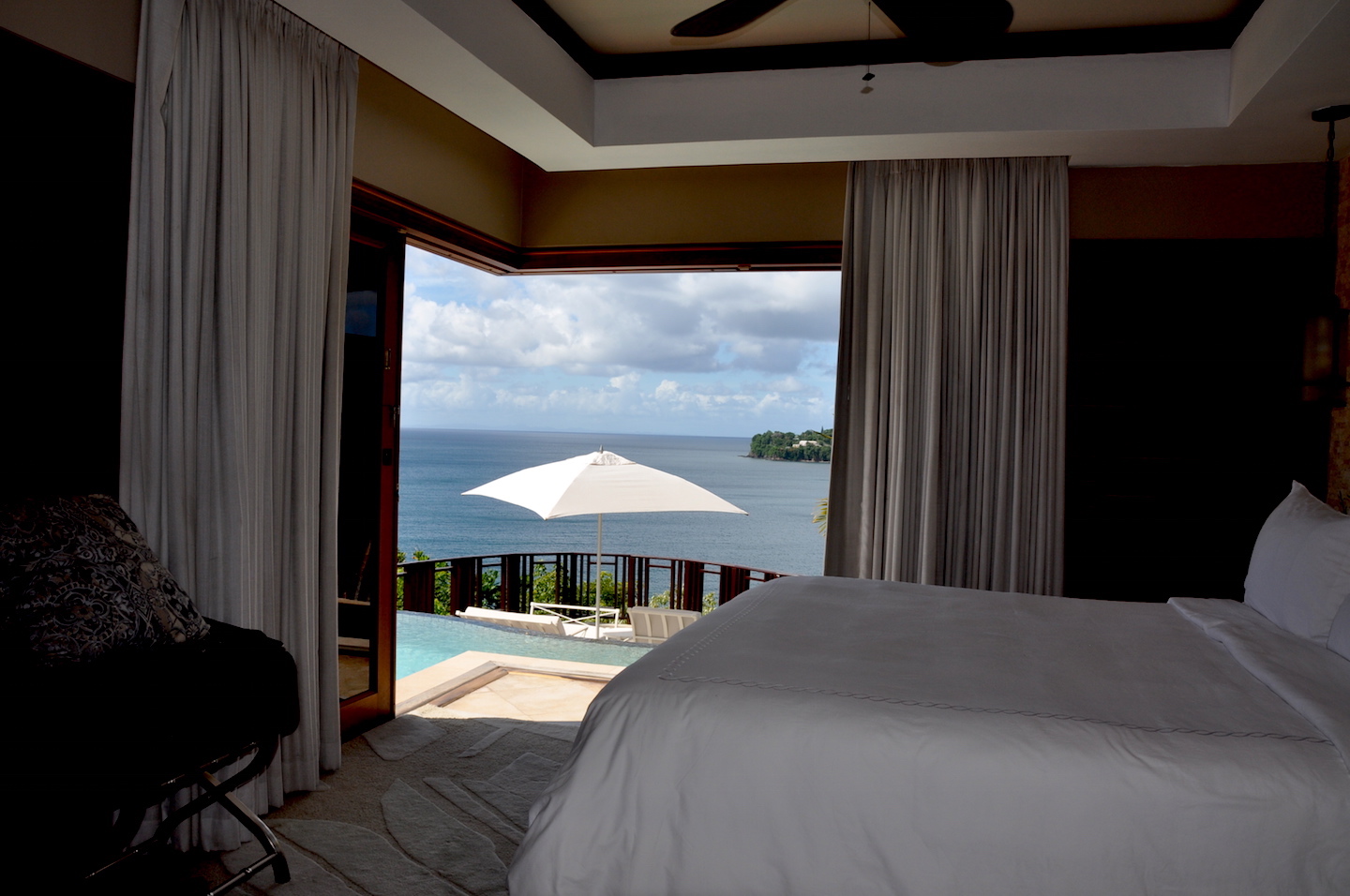 Sandals Regency La Toc