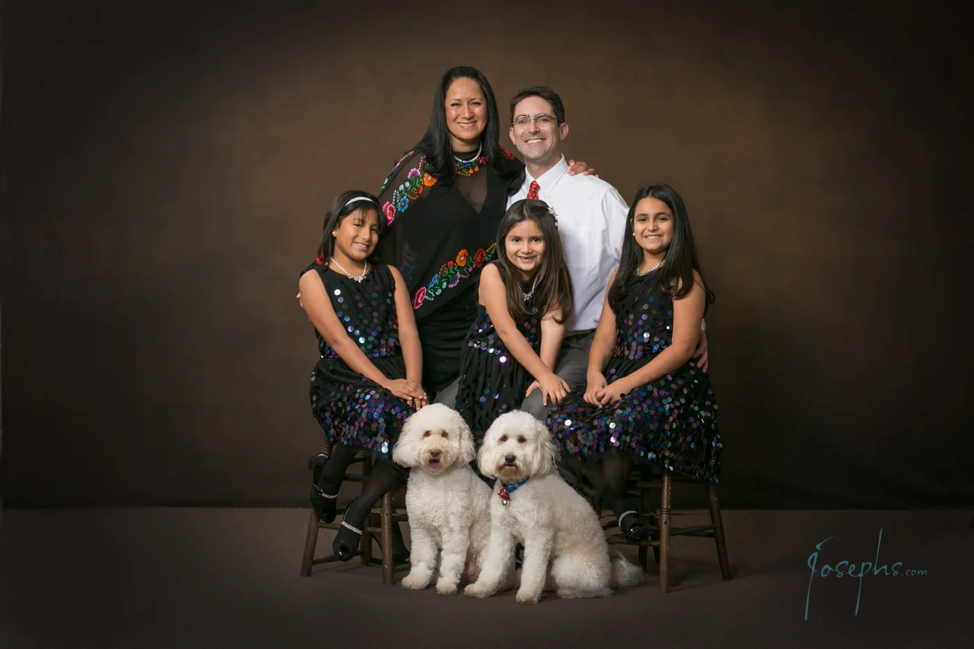 019 v.lee@josephs.com2017.jpg