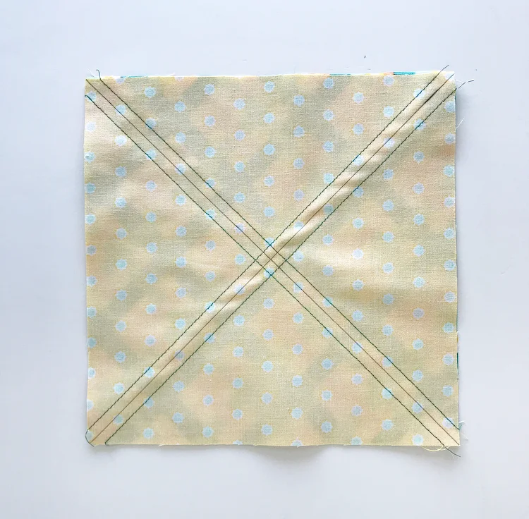 How to Make Half Square Triangles (HSTs) Eight At a Time | Quilt Block ...