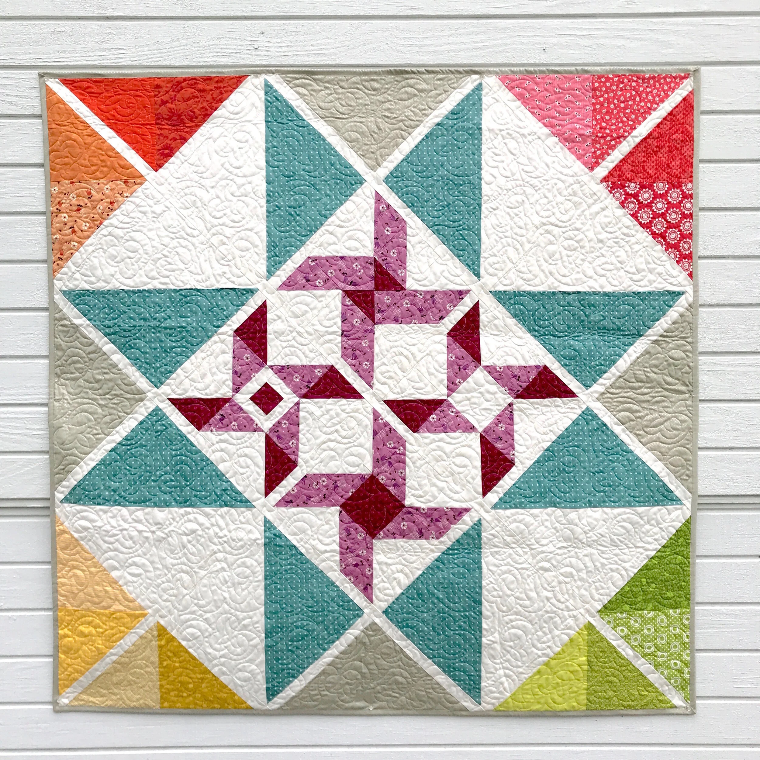 FolkStar_Quilt_Pattern_By_AnneMarie_Chany10.JPG